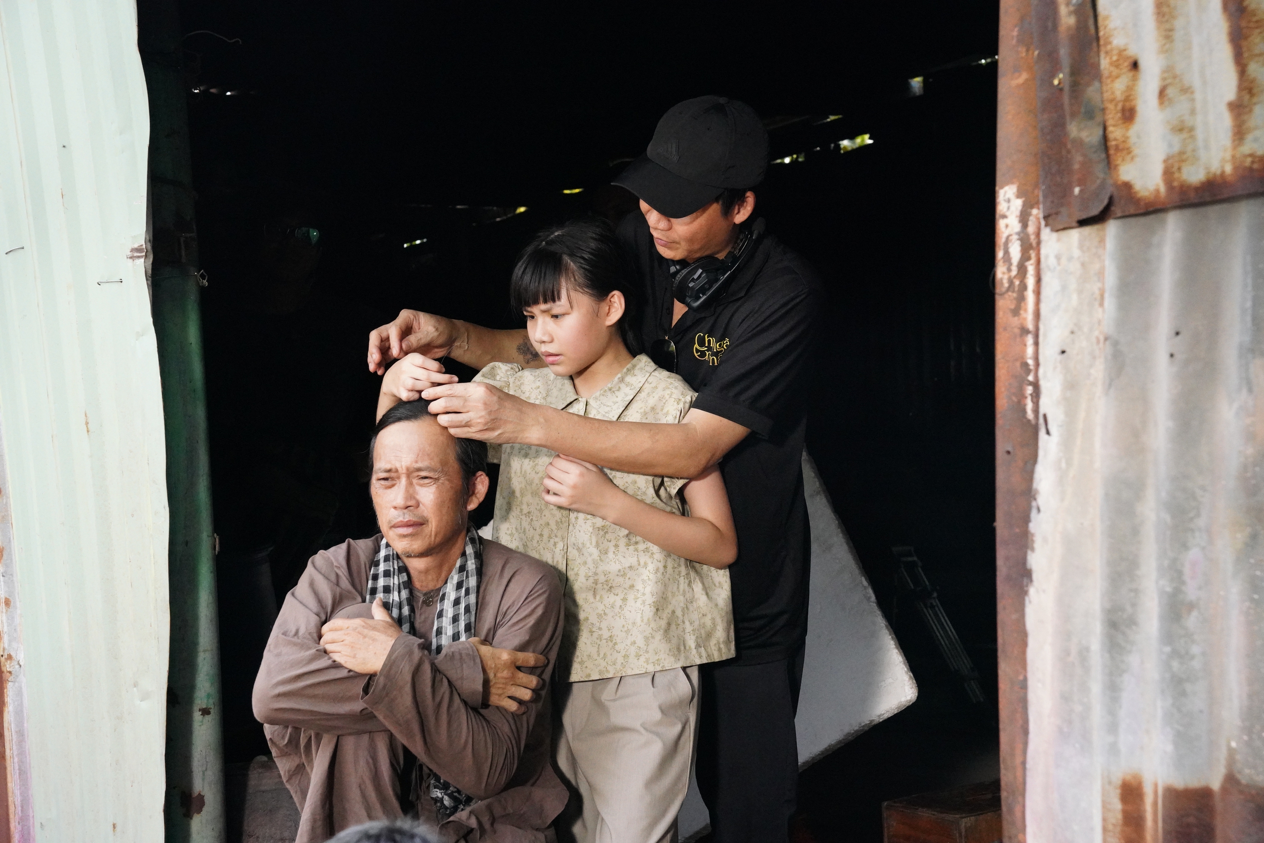 NSƯT Vũ Thành Vinh: Tôi không ‘liều mạng’ đến mức cứ nhắm mắt bỏ tiền làm phim - Ảnh 4.