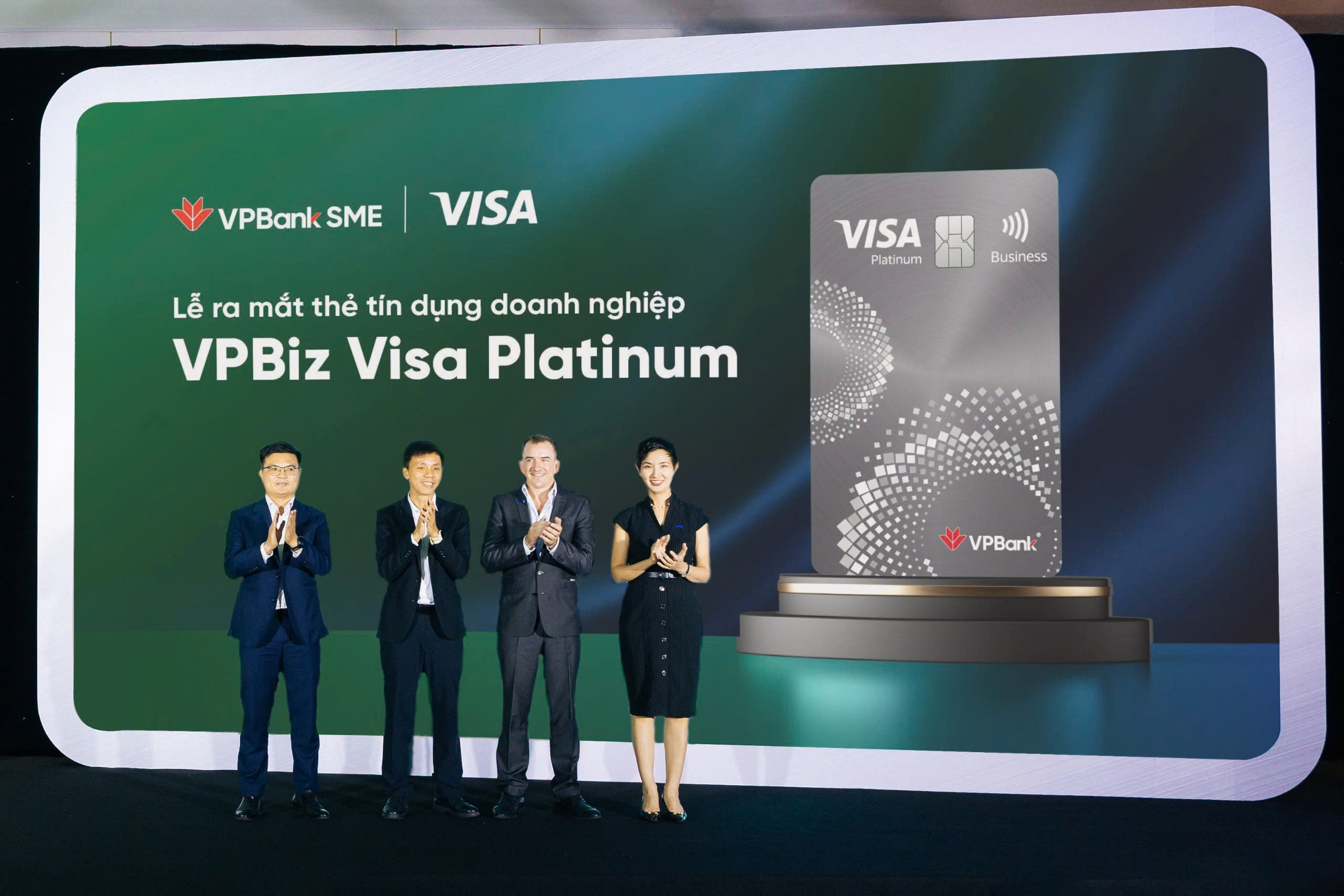 Ra mắt thẻ VPBiz Visa Platinum: Chìa khóa số cho tăng trưởng bền vững của doanh nghiệp - Ảnh 3.