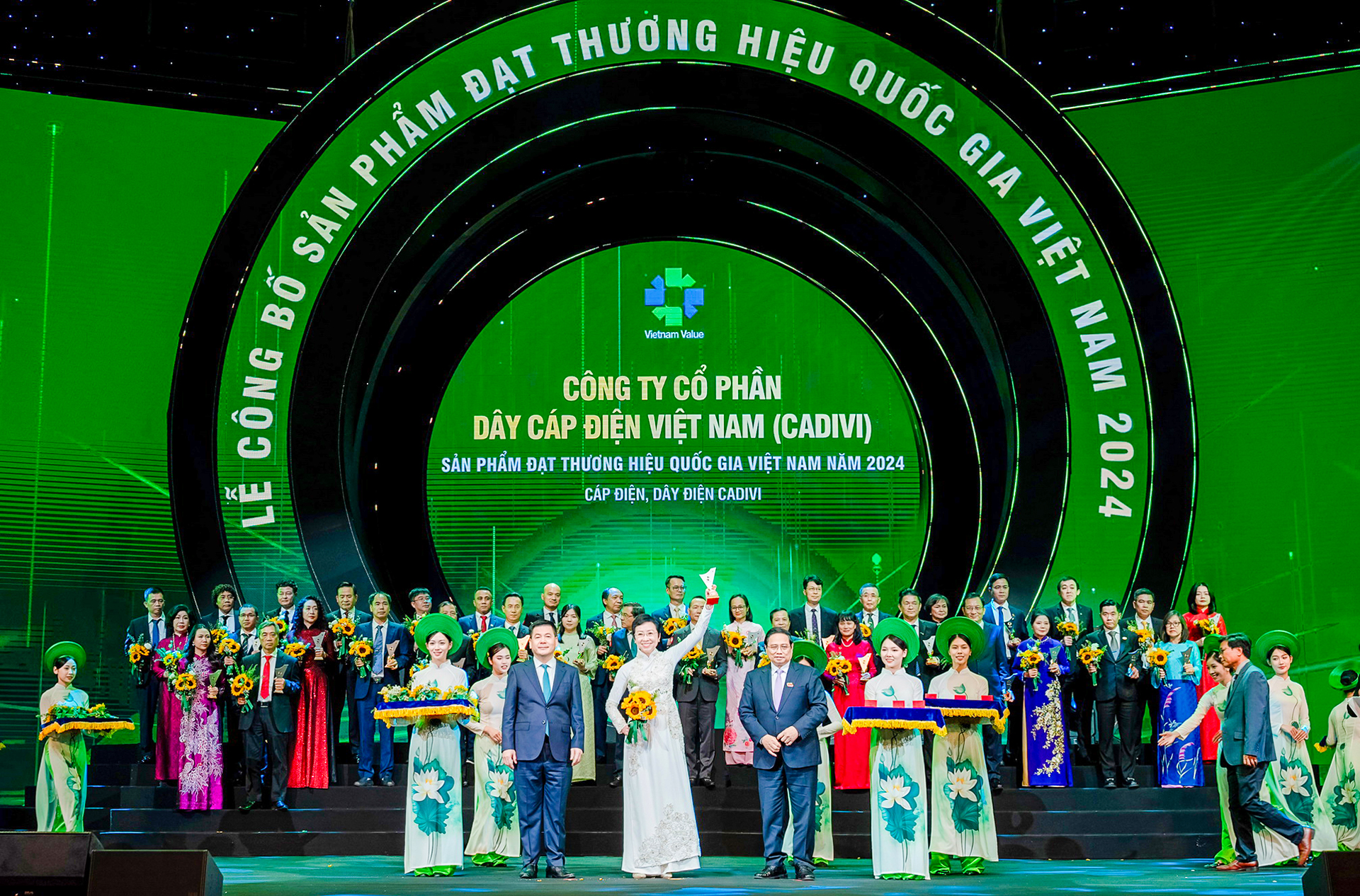 Hành trình CADIVI 50 năm ‘Vững mạch dẫn - Sáng non sông’ - Ảnh 8.