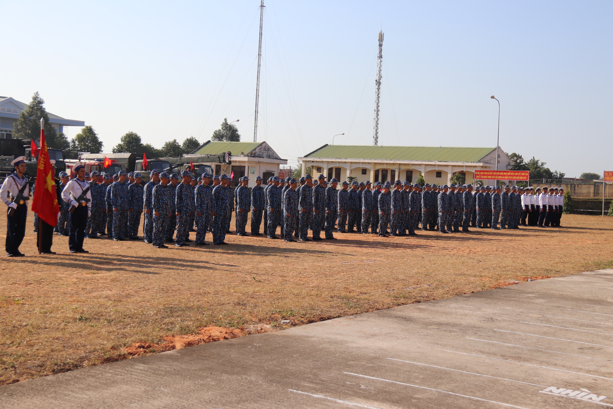Lữ đoàn 681 Hải quân: Huấn luyện giỏi để giữ vững chủ quyền biển đảo Tổ quốc - Ảnh 2.