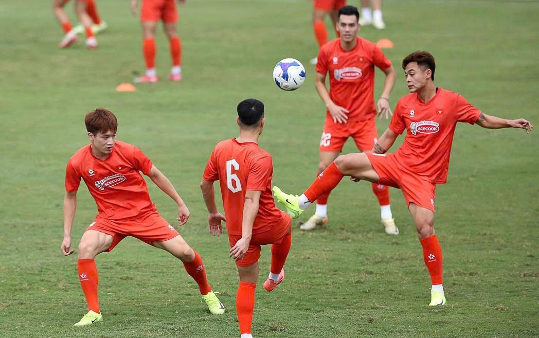 Vietnam Milli Takımı maç programı - Nam Dinh bugün: Genç oyuncular için fırsat - Fotoğraf 1. Lịch thi đấu đội tuyển Việt Nam - Nam Định hôm nay: Cơ hội cho nhân tố trẻ- Ảnh 1.