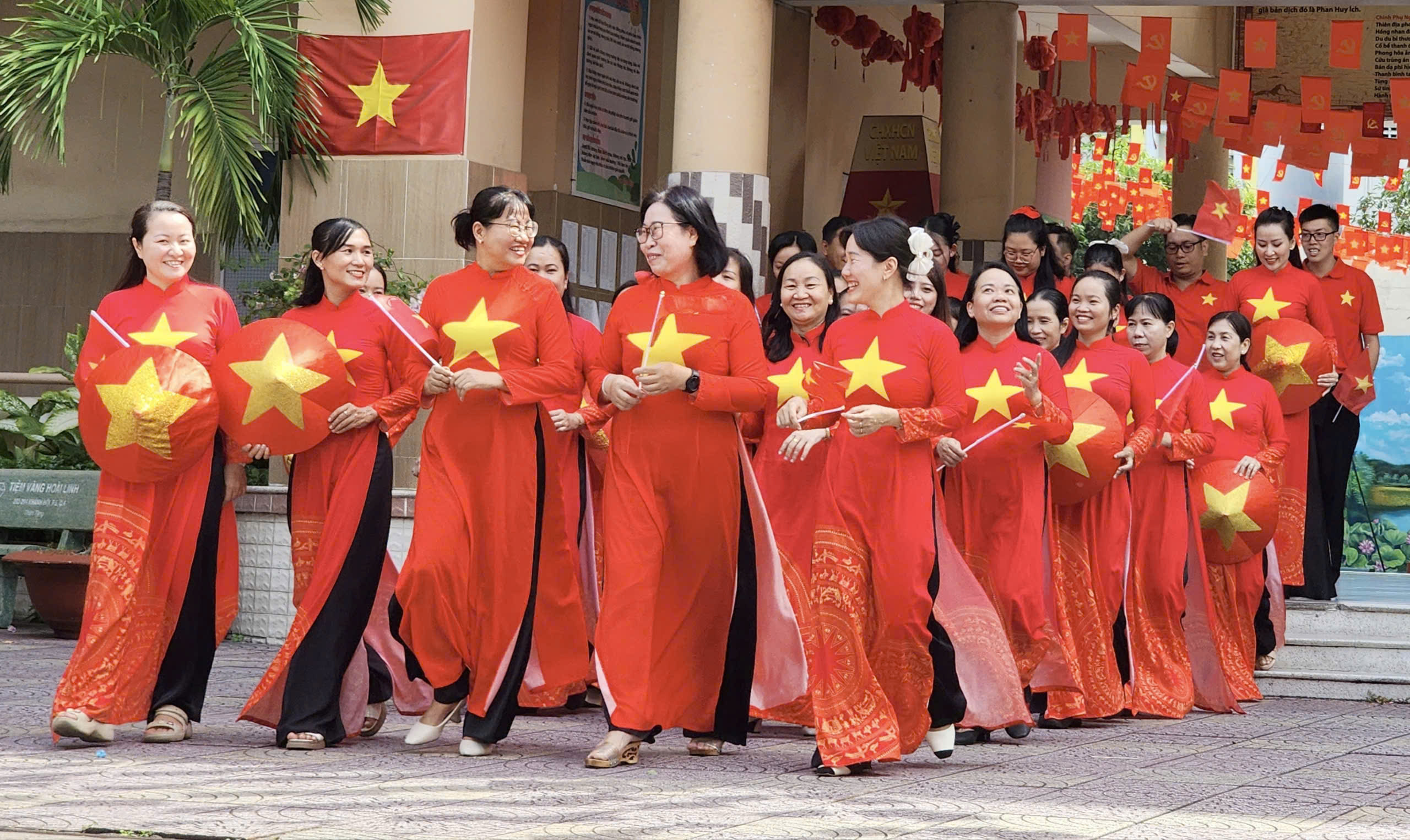 Năm học mới: Ngành giáo dục trước cơ hội chưa từng có - Ảnh 2.