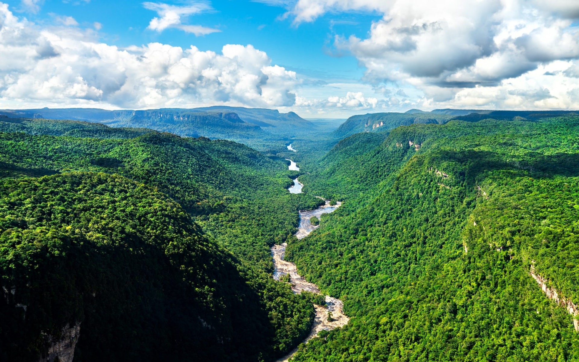 Những quốc gia ít du khách quốc tế nhất thế giới nhưng không hẳn đã xấu - Ảnh 4.