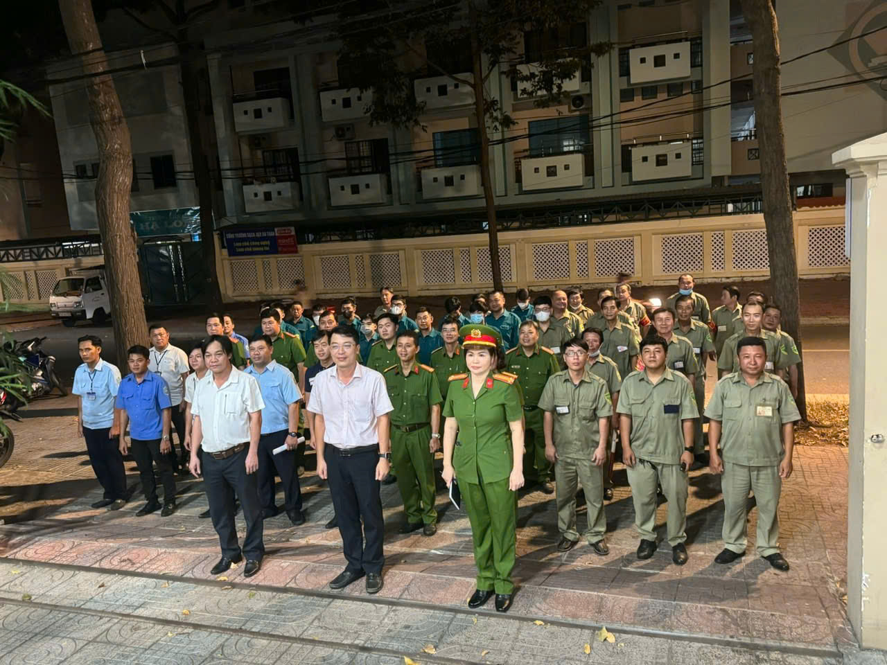 Giữ Tổ quốc bình yên: Nữ phó trưởng Công an phường Vũng Tàu trách nhiệm với dân
- Ảnh 2. Giữ Tổ quốc bình yên: Nữ phó trưởng Công an phường Vũng Tàu trách nhiệm với dân
- Ảnh 2.