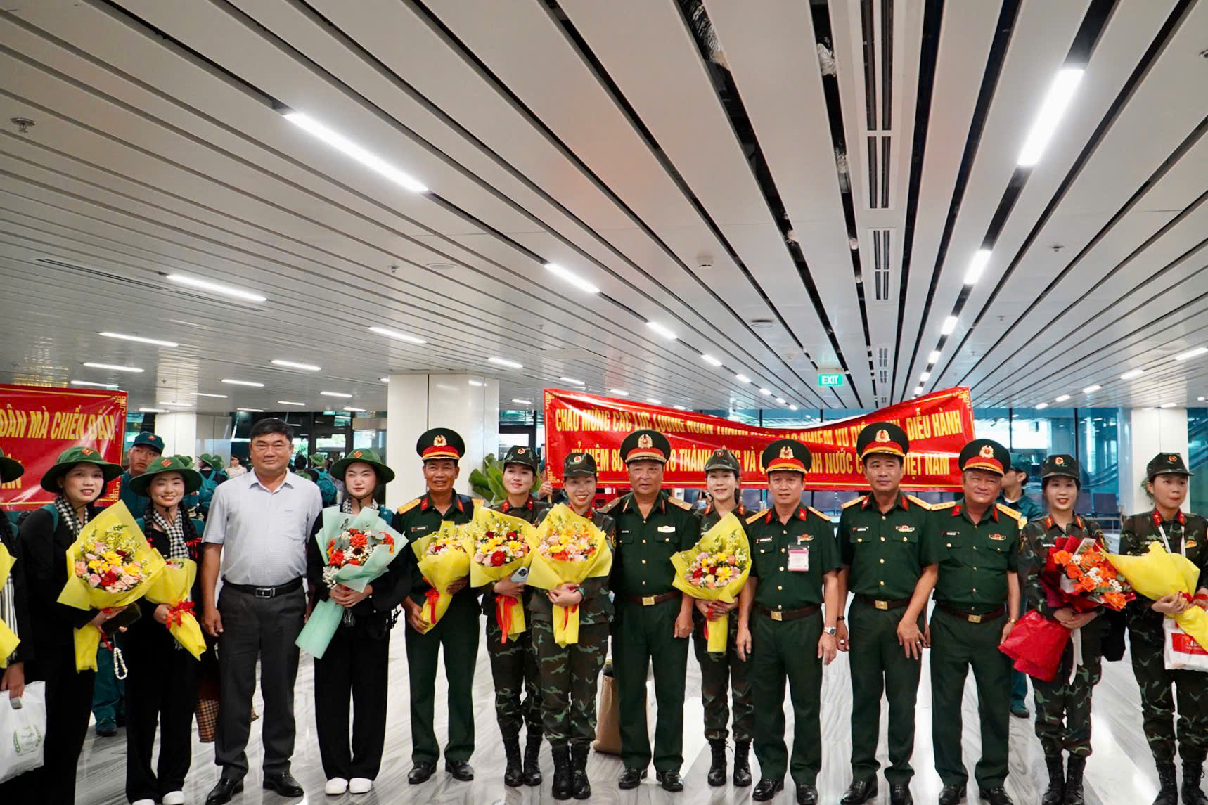 'Hoàn thành nhiệm vụ A80 như mang chiến công về nhà' - Ảnh 10.