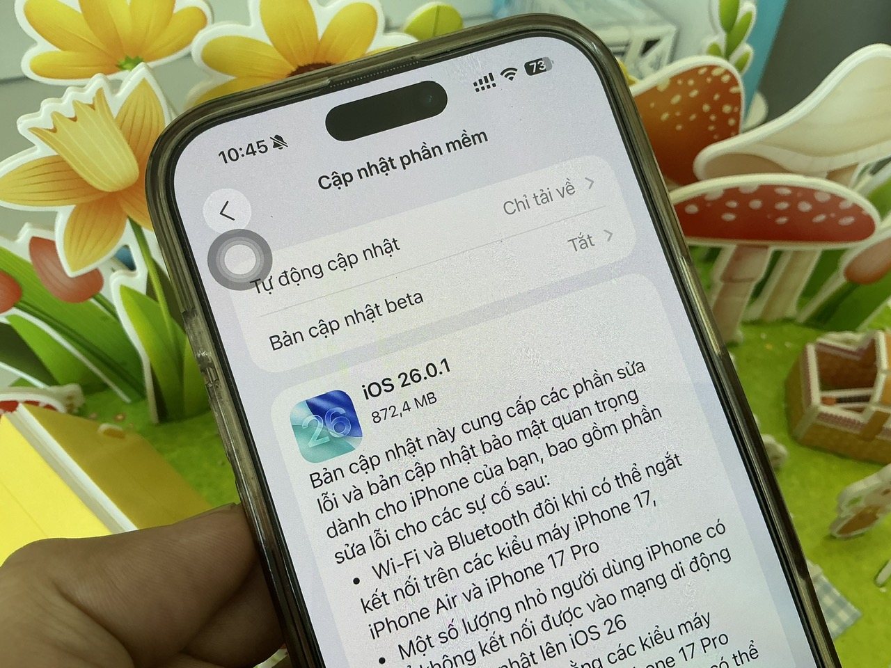 Hàng loạt sự cố bủa vây, Apple vội vá lỗi bằng iOS 26.0.1 - Ảnh 1.