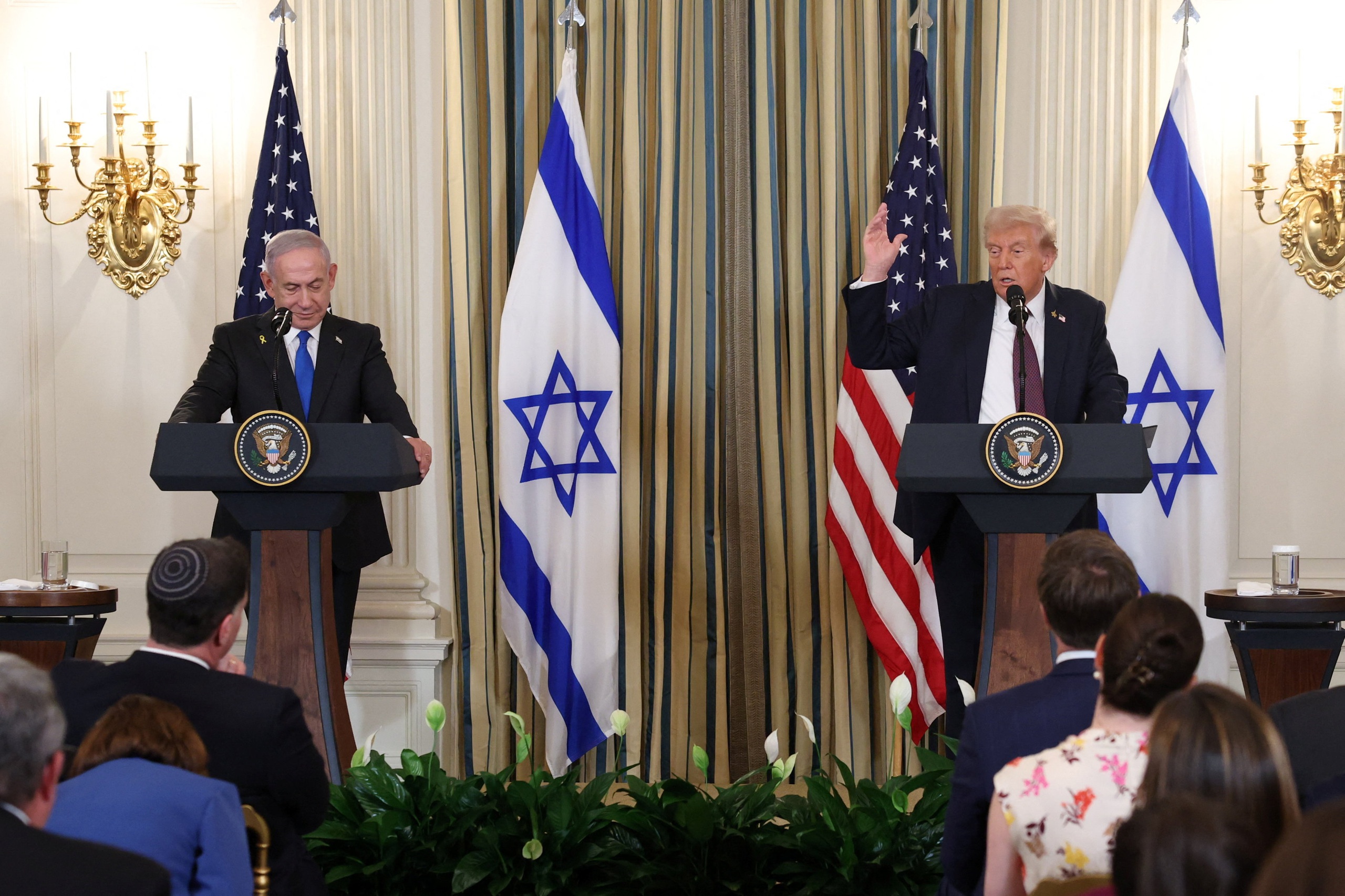 Ông Trump nói Israel đã đồng ý thỏa thu…
