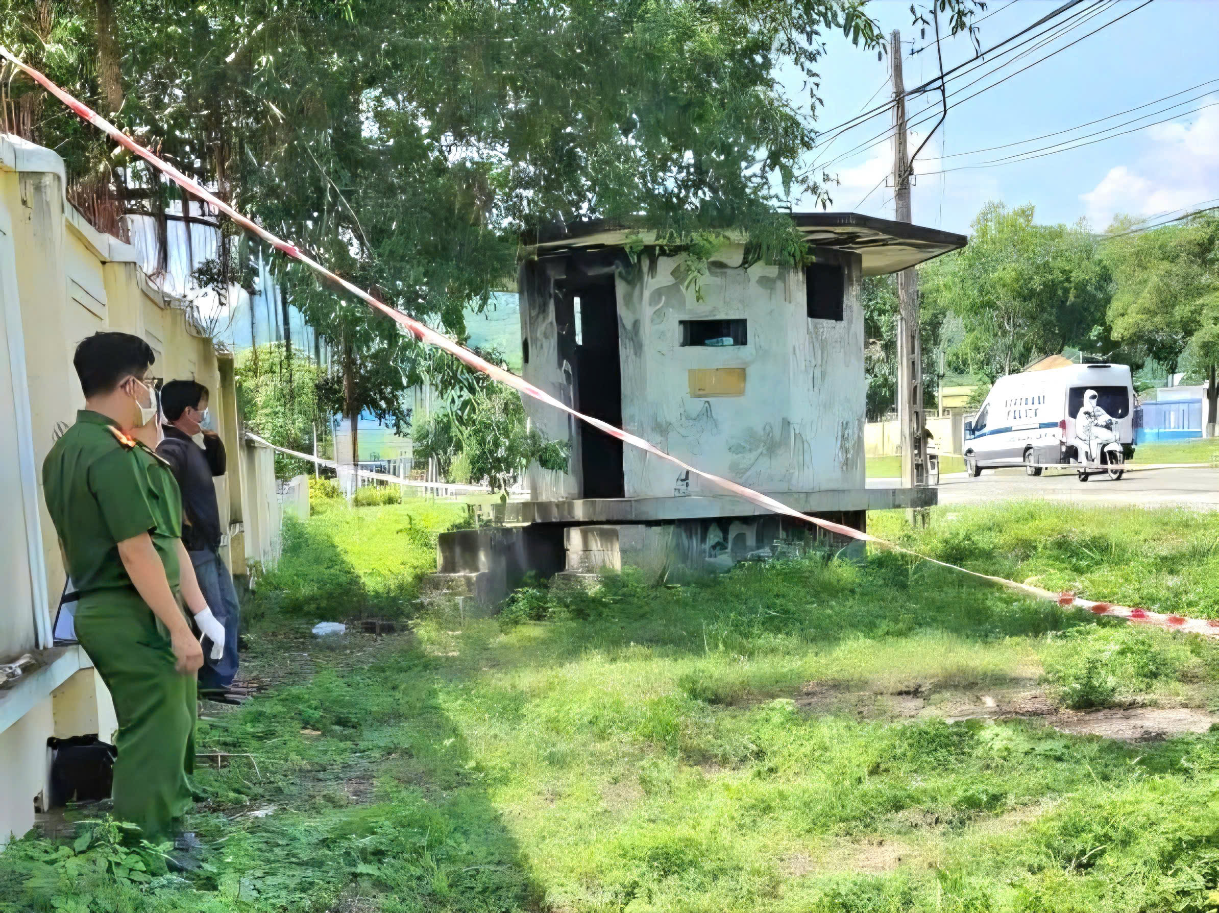 Phát hiện thi thể trong lô cốt bỏ hoang ở Khánh Hòa- Ảnh 1.