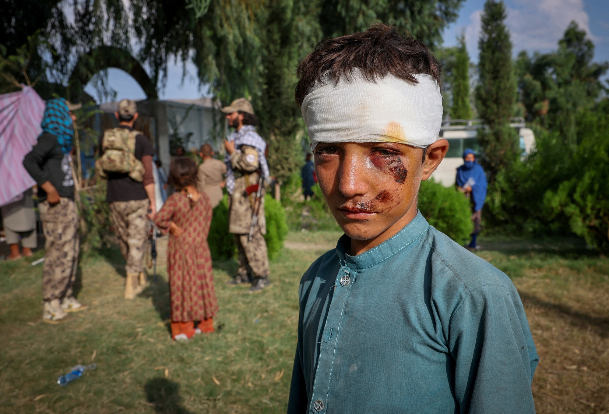 Động đất kinh hoàng ở Afghanistan: Số người chết vượt 2.200- Ảnh 2.