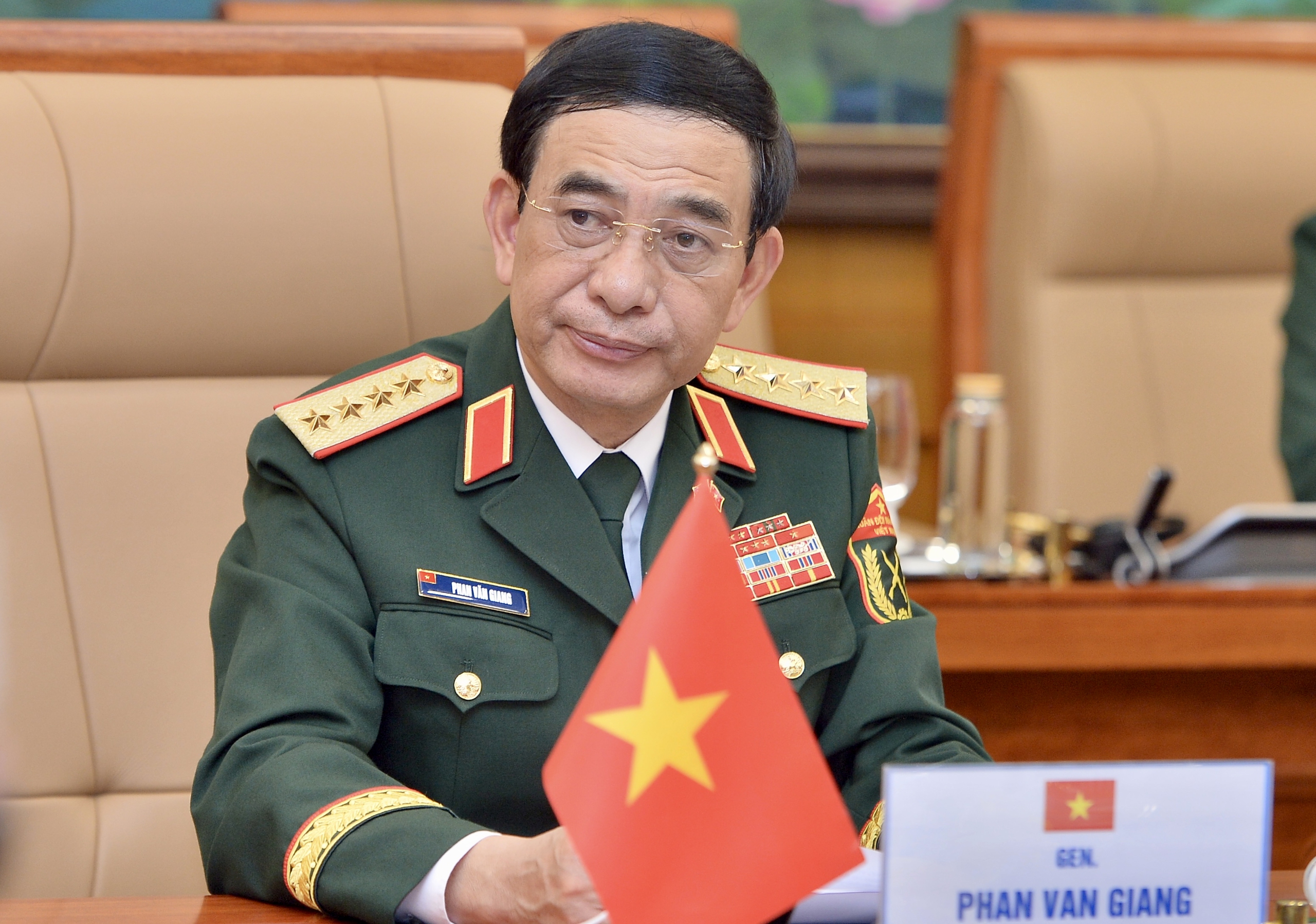 Việt Nam và Azerbaijan tăng cường hợp tác quốc phòng dưới sự dẫn dắt của đại tướng Phan Văn Giang - Ảnh 2. Việt Nam và Azerbaijan tăng cường hợp tác quốc phòng dưới sự dẫn dắt của đại tướng Phan Văn Giang - Ảnh 2.