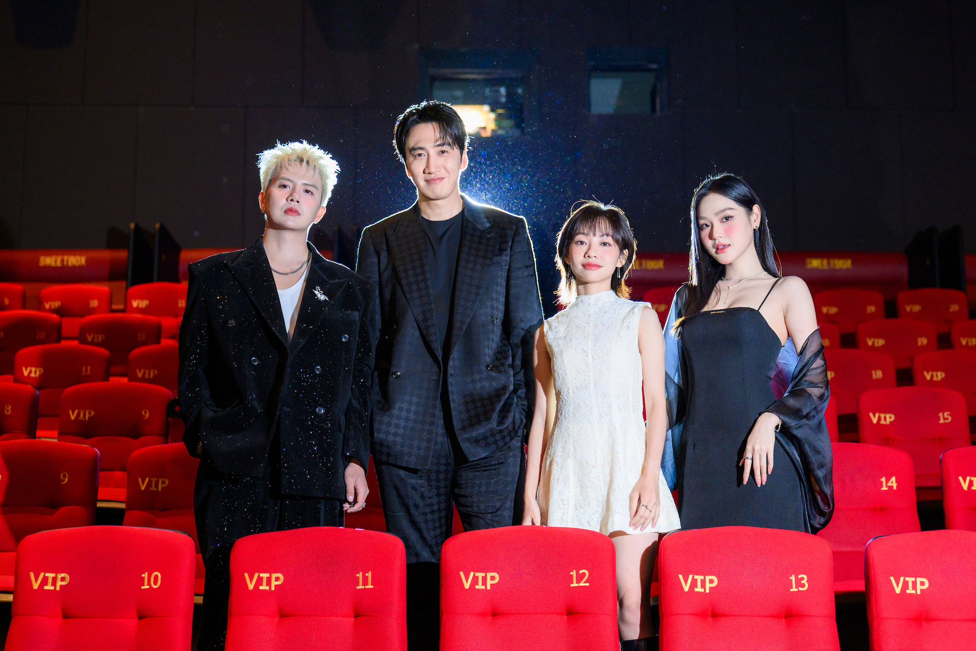 Duy Khánh nói gì về tin đồn bị chèn ép trong showbiz? - Ảnh 1.