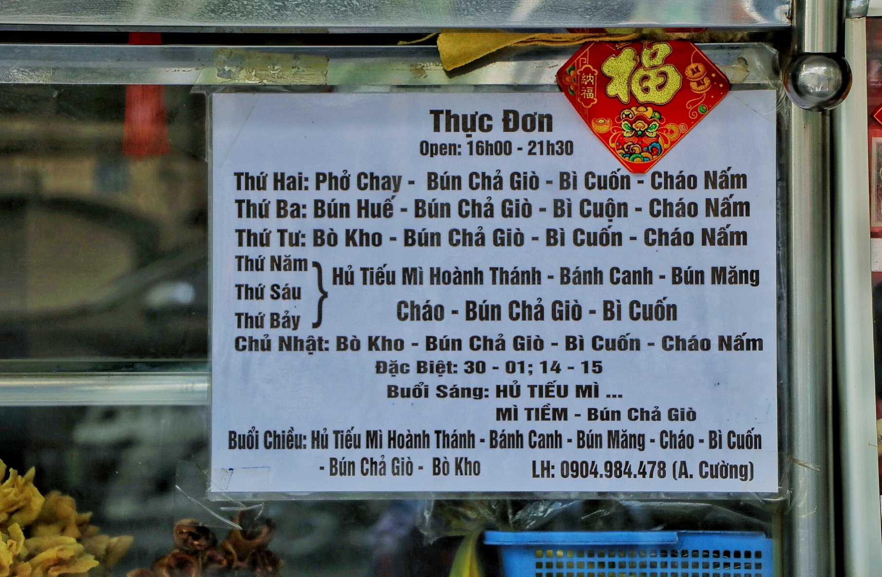 Quán chay gần chùa Vĩnh Nghiêm tồn tại gần nửa thế kỷ: Ông chủ... lạ đời- Ảnh 5. Quán chay gần chùa Vĩnh Nghiêm tồn tại gần nửa thế kỷ: Ông chủ... lạ đời- Ảnh 5.