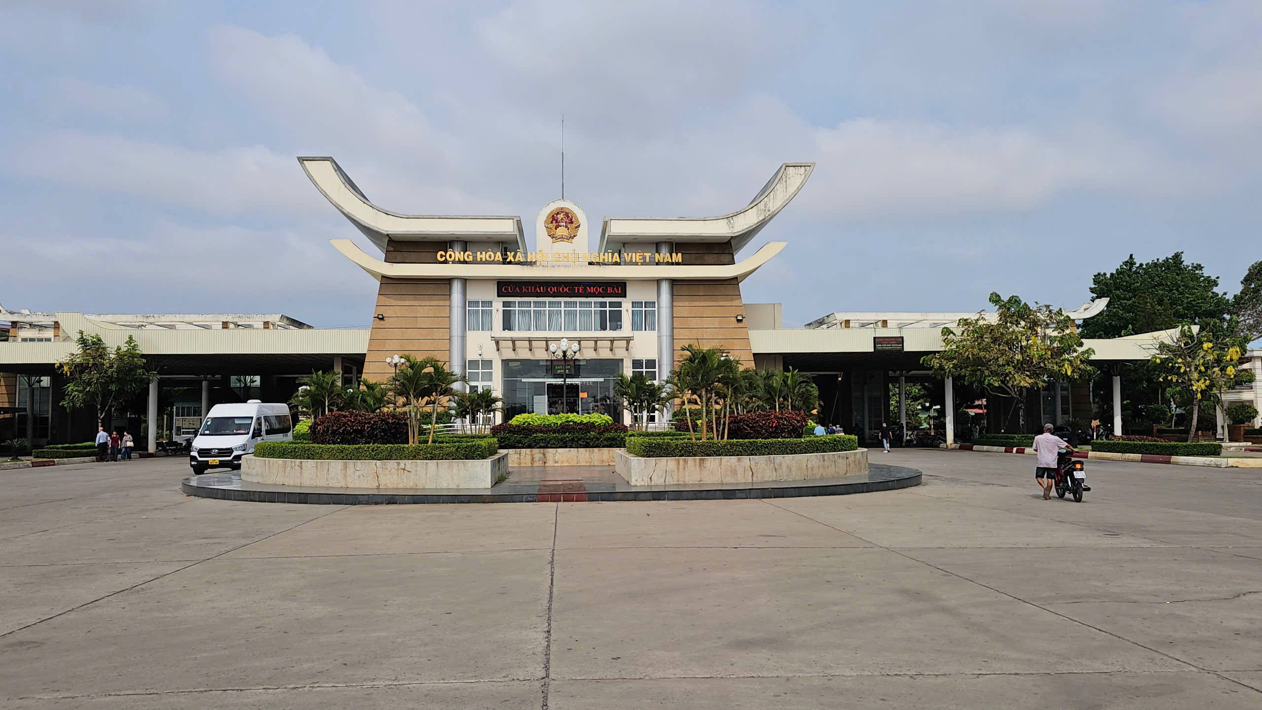 Tây Ninh kiến nghị làm tuyến đường sắt Bàu Bàng - Mộc Bài nối với TP.HCM - Ảnh 1. Tây Ninh kiến nghị làm tuyến đường sắt Bàu Bàng - Mộc Bài nối với TP.HCM - Ảnh 1.