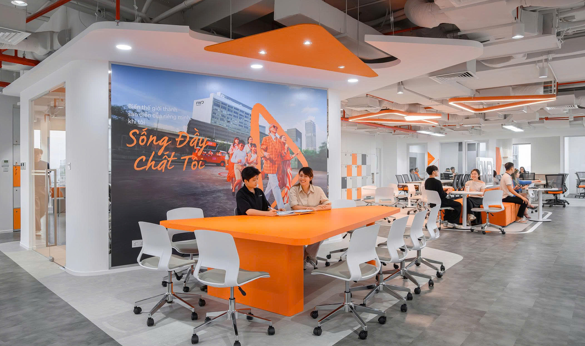 FWD Việt Nam đầu tư mạnh mẽ vào văn phòng hiện đại và bền vững tại TP.HCM - Ảnh 1.