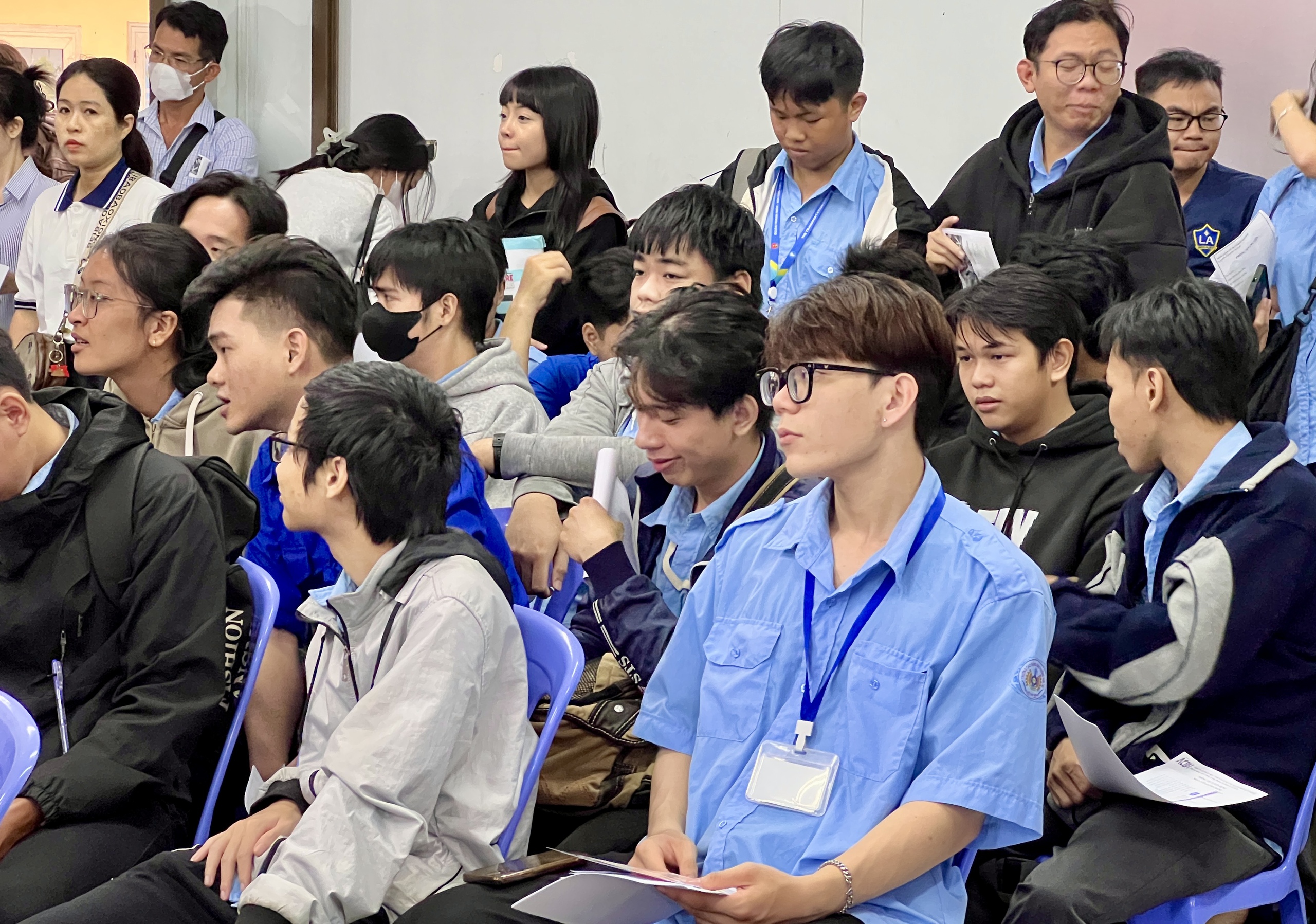 Học sinh, sinh viên ở TP.HCM đóng bảo hiểm y tế năm học mới bao nhiêu? - Ảnh 2.