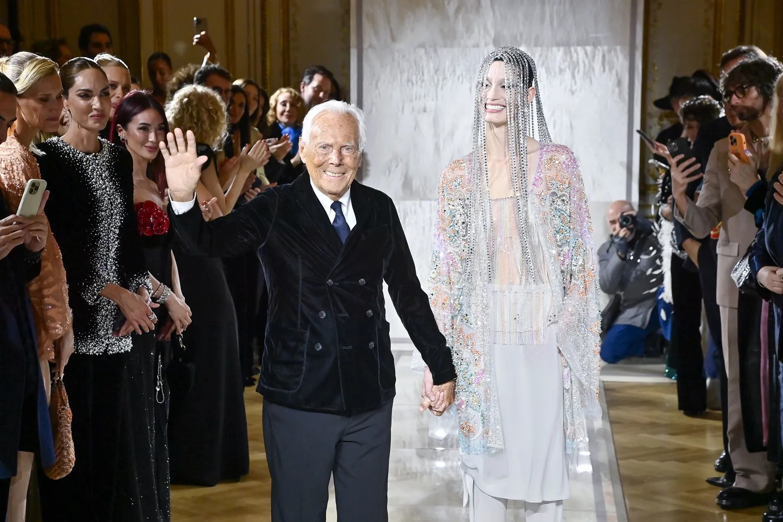 Giorgio Armani - 'ông hoàng của phong cách Ý' qua đời