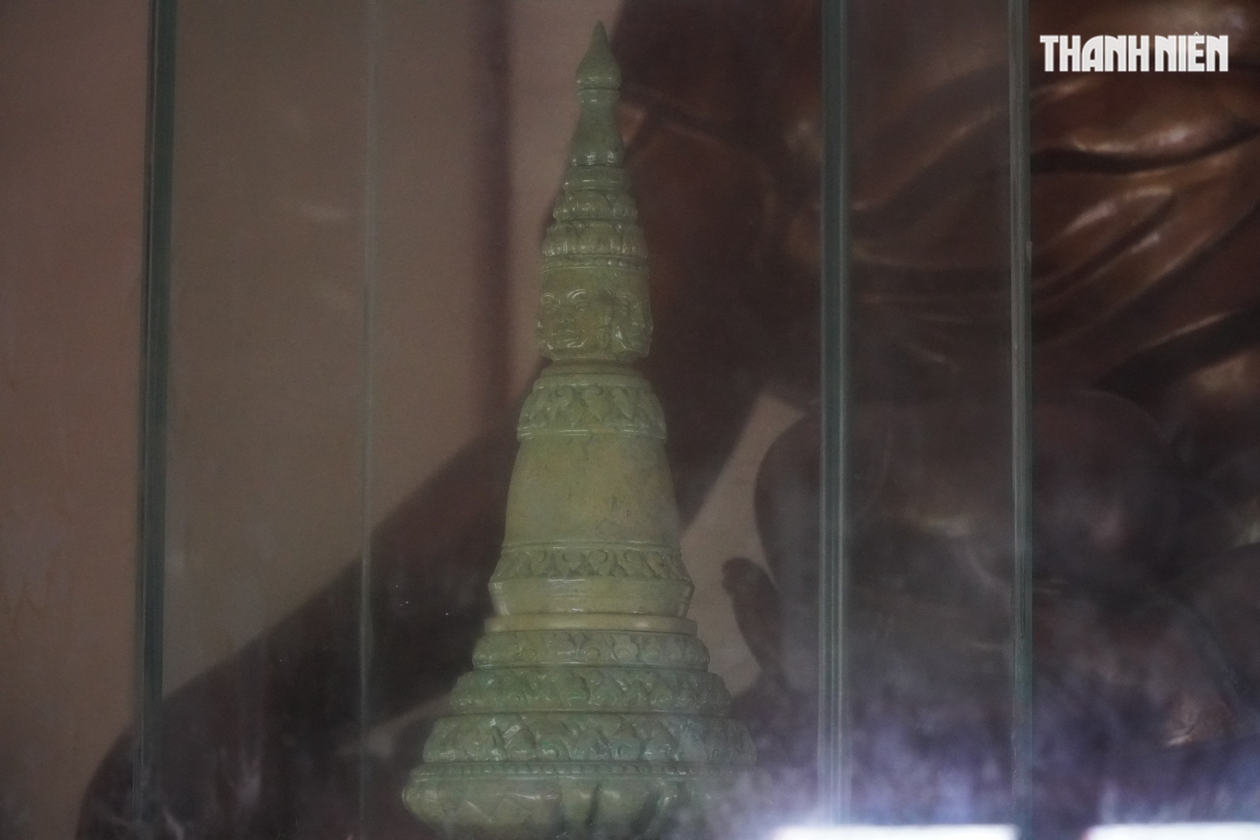 Bạn trẻ chiêm bái xá lợi phật, cầu bình an cho gia đình trong lễ Vu Lan - Ảnh 9.