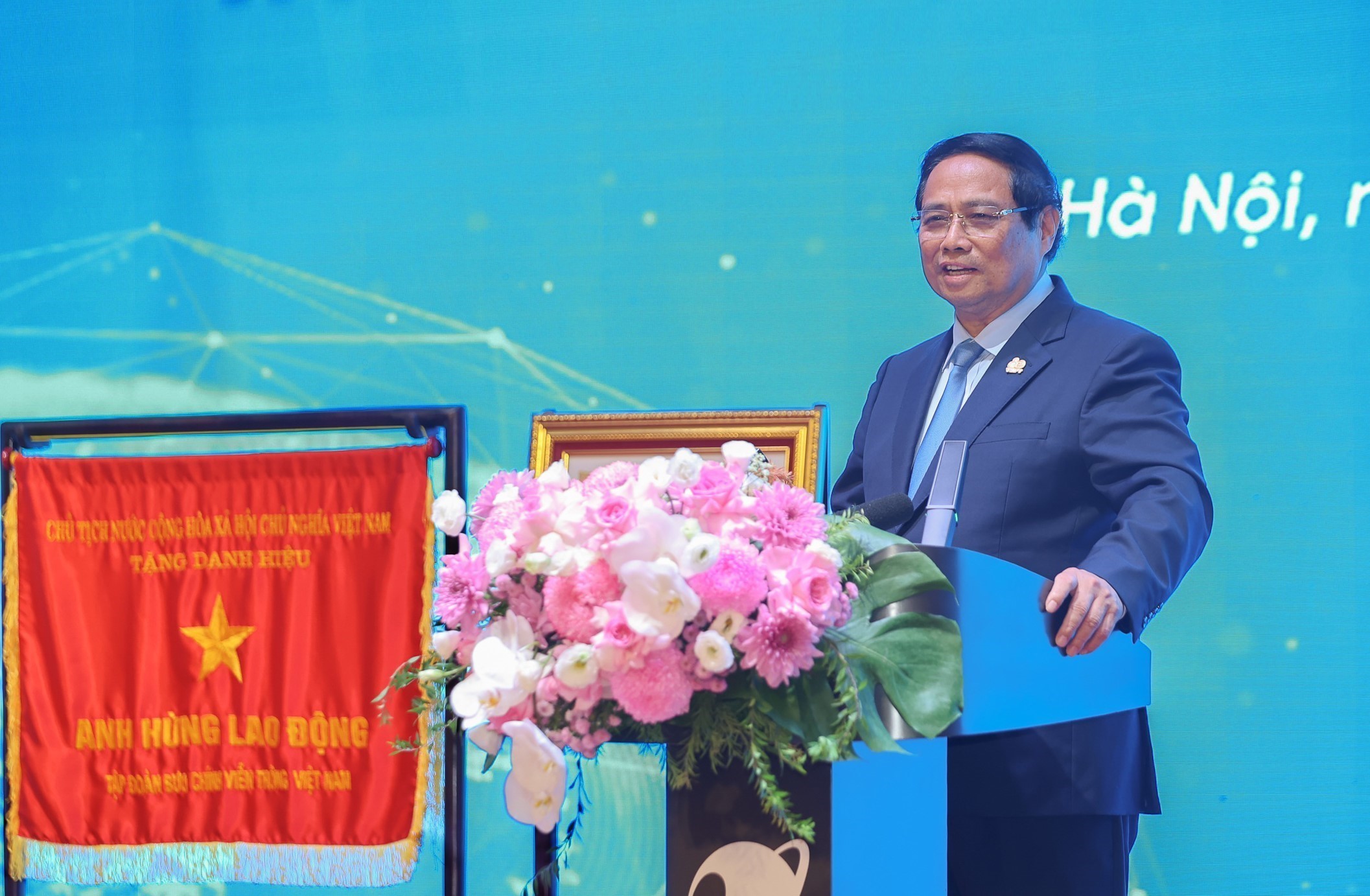 Thủ tướng: VNPT phải là lực lượng nòng cốt phòng chống chiến tranh mạng - Ảnh 1.
