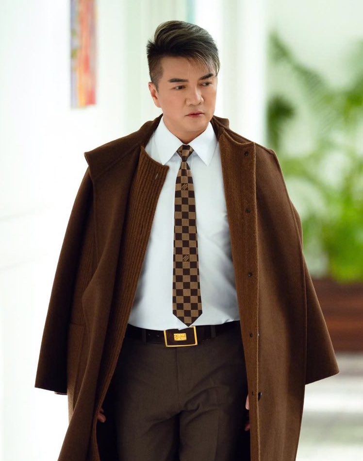Động thái mới của Đàm Vĩnh Hưng trong vụ kiện với tỉ phú Gerard- Ảnh 2. Động thái mới của Đàm Vĩnh Hưng trong vụ kiện với tỉ phú Gerard- Ảnh 2.