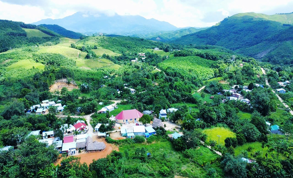 Người Kinh và câu chuyện gắn kết giữa đại ngàn Trường Sơn hùng vĩ - Ảnh 4. Người Kinh và câu chuyện gắn kết giữa đại ngàn Trường Sơn hùng vĩ - Ảnh 4.