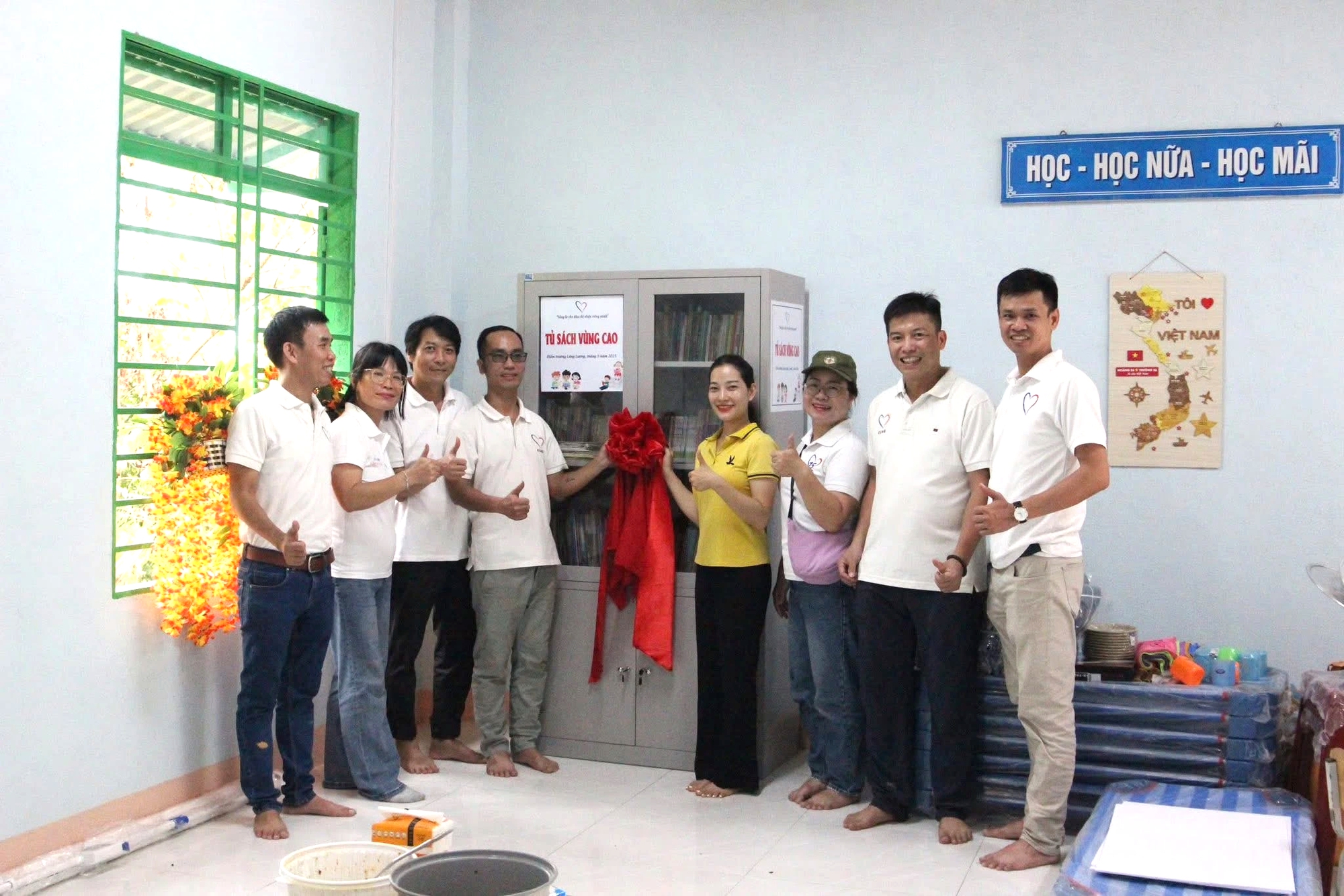 Hạnh phúc nhỏ trên đỉnh núi Ngọc Linh - Ảnh 6.