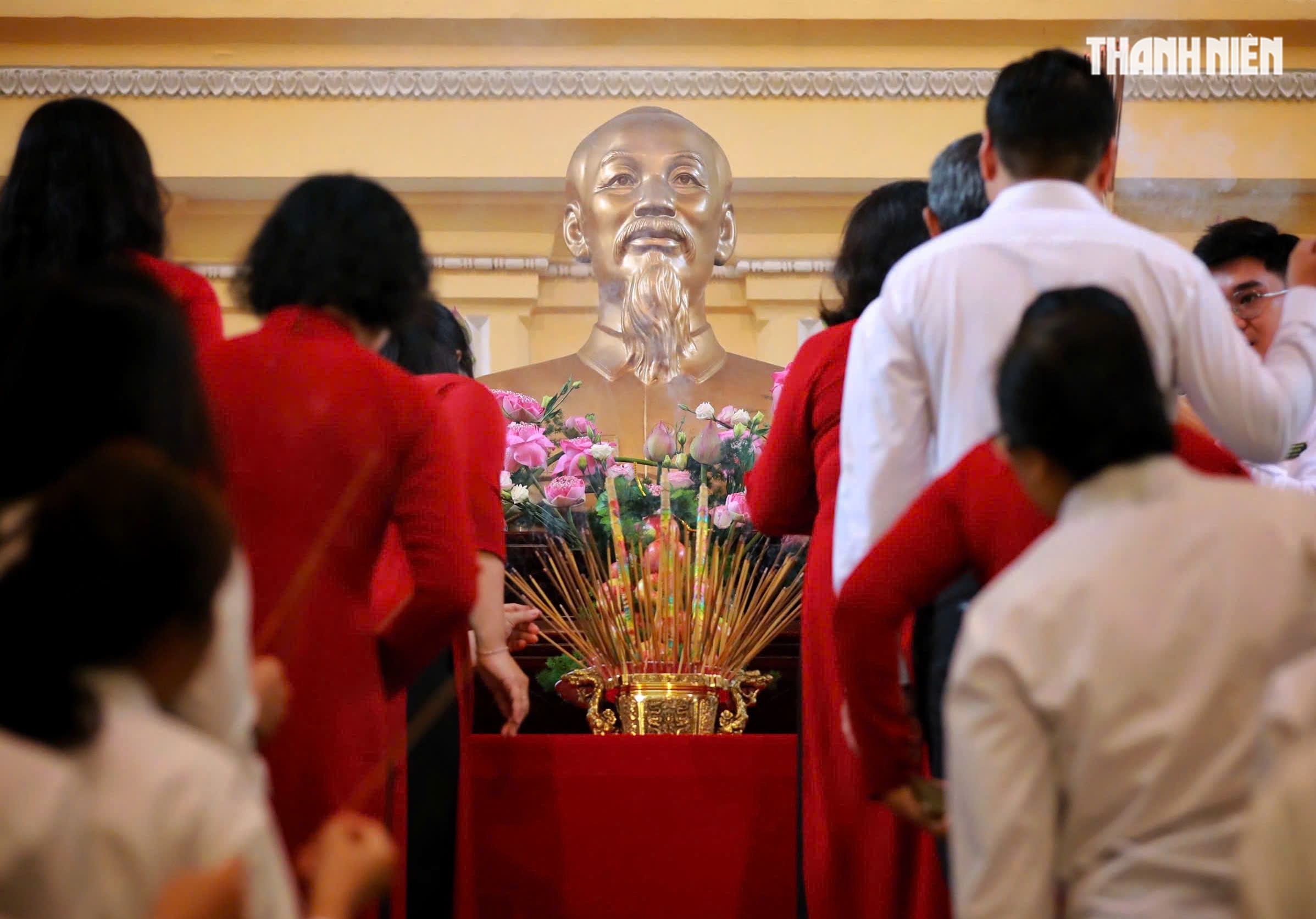 Chánh án Lê Thanh Phong: Phát huy truyền thống 'phụng công, thủ pháp, chí công vô tư'- Ảnh 4. Chánh án Lê Thanh Phong: Phát huy truyền thống 'phụng công, thủ pháp, chí công vô tư'- Ảnh 4.