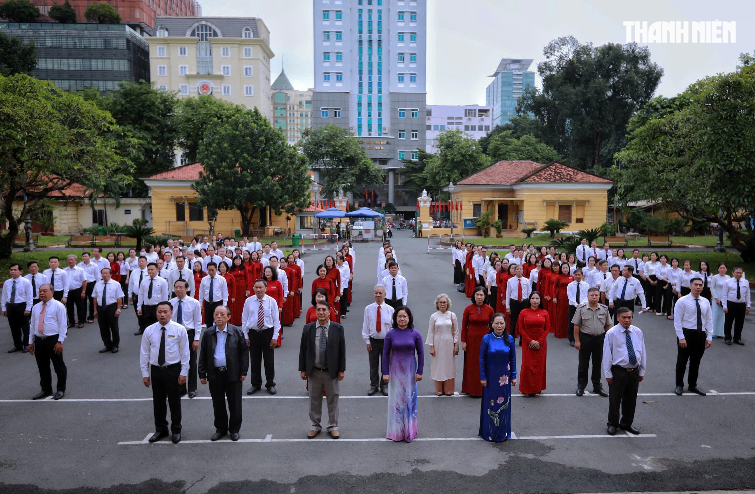 Chánh án Lê Thanh Phong: Phát huy truyền thống 'phụng công, thủ pháp, chí công vô tư'- Ảnh 2. Chánh án Lê Thanh Phong: Phát huy truyền thống 'phụng công, thủ pháp, chí công vô tư'- Ảnh 2.