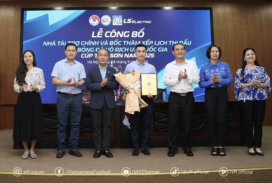 U.17 HAGL vs Hanoi in the opening match of the 2025 Thai Son Nam U.17 National Cup - Photo 1. U.17 HAGL đấu Hà Nội trận mở màn giải U.17 quốc gia Cúp Thái Sơn Nam 2025 - Ảnh 1.