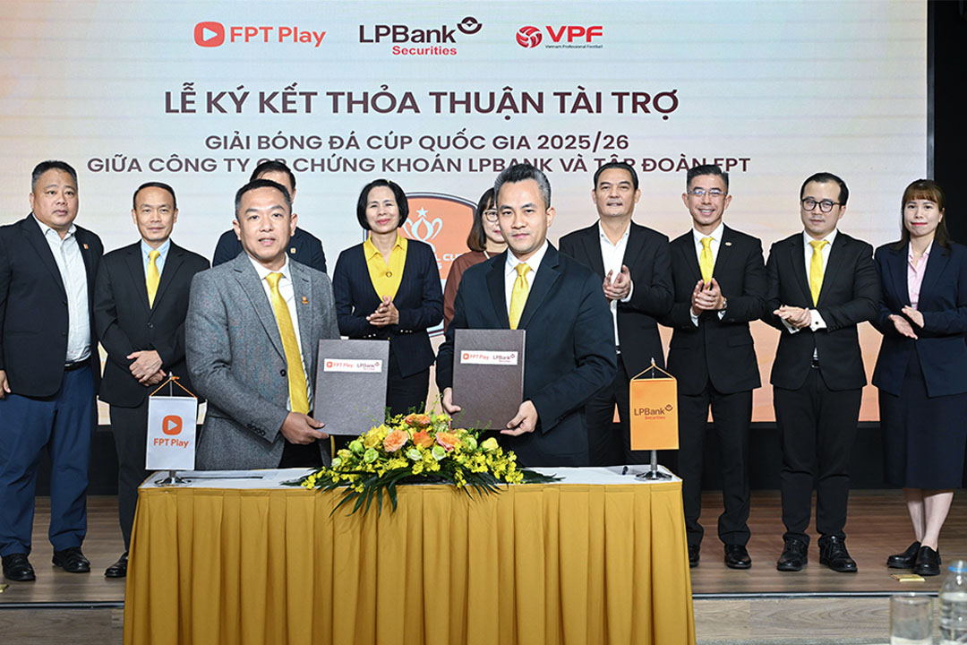 Piala Kebangsaan mencari penaja baharu sebelum dibuka: Juara mendapat 2 bilion VND - Foto 2. Cúp quốc gia tìm được nhà tài trợ mới trước thềm khai màn: Vô địch được 2 tỉ đồng- Ảnh 2.