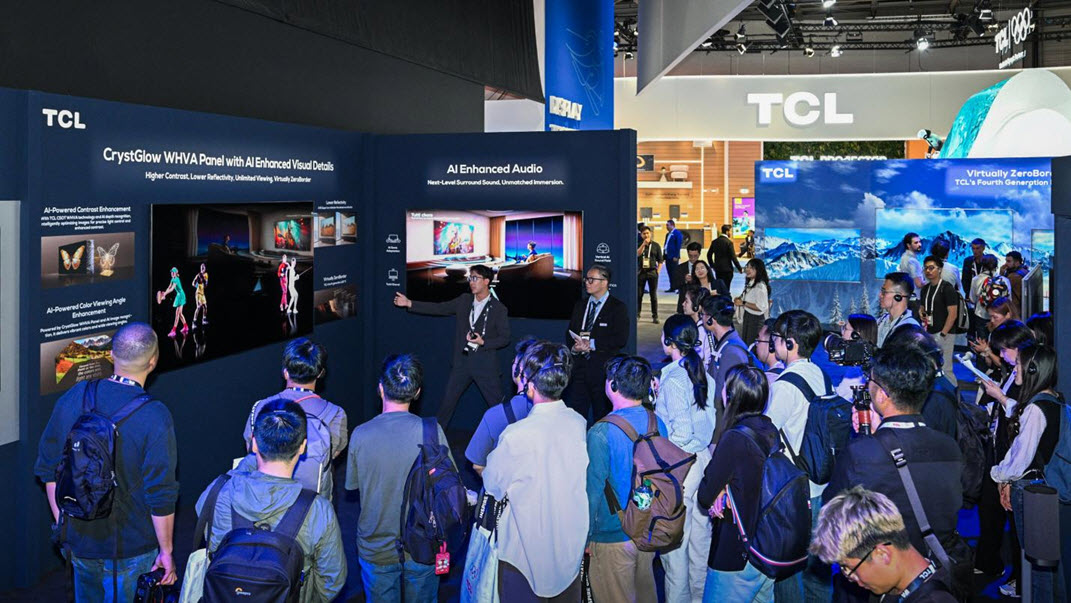 TCL trình diễn công nghệ hiển thị mới và sáng tạo AI tại IFA 2025 - Ảnh 1.
