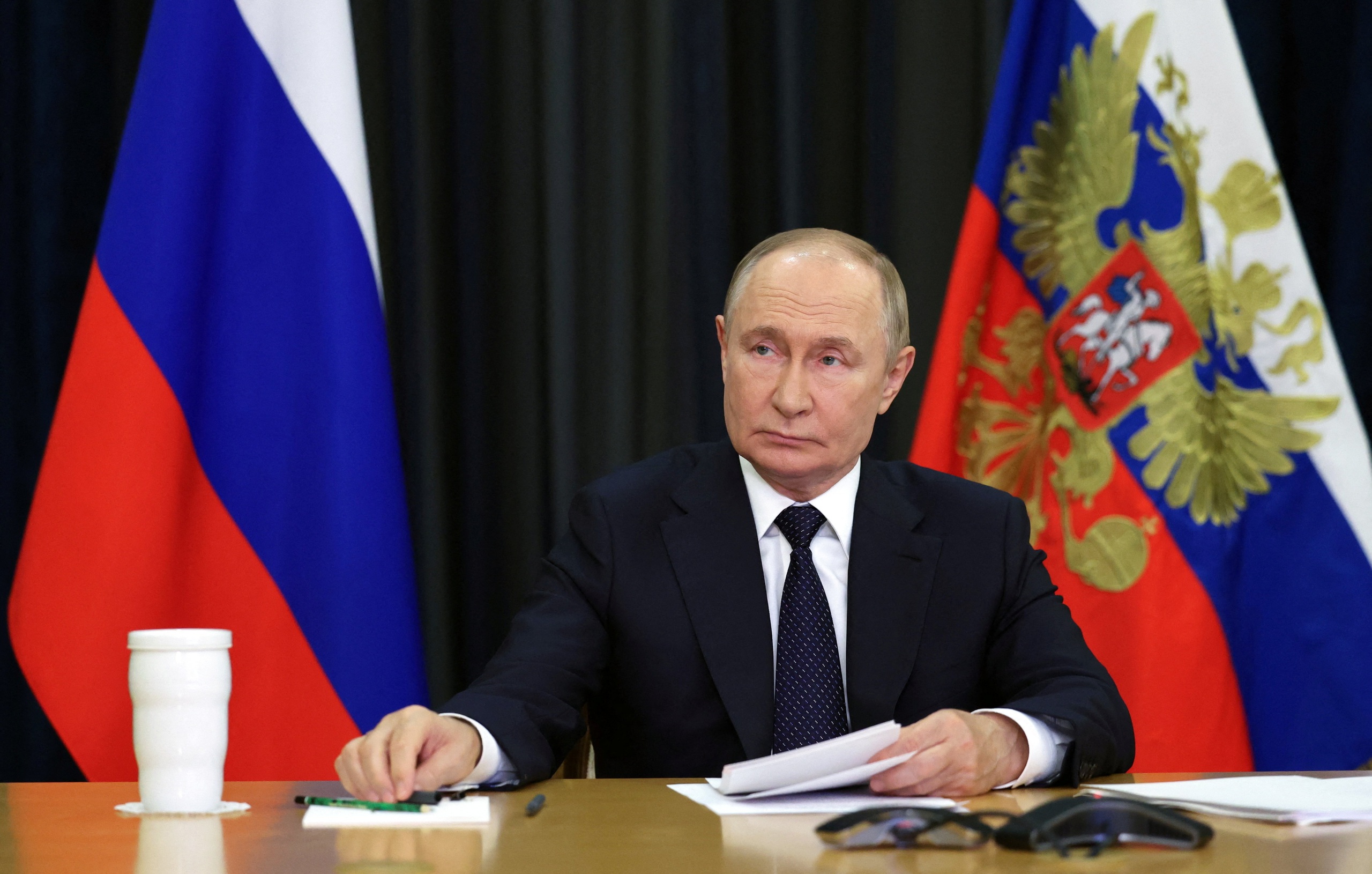 Chiến sự Ukraine ngày 1.294: Ukraine tấn công Sochi khi ông Putin đang có mặt?- Ảnh 1. Chiến sự Ukraine ngày 1.294: Ukraine tấn công Sochi khi ông Putin đang có mặt?- Ảnh 1.