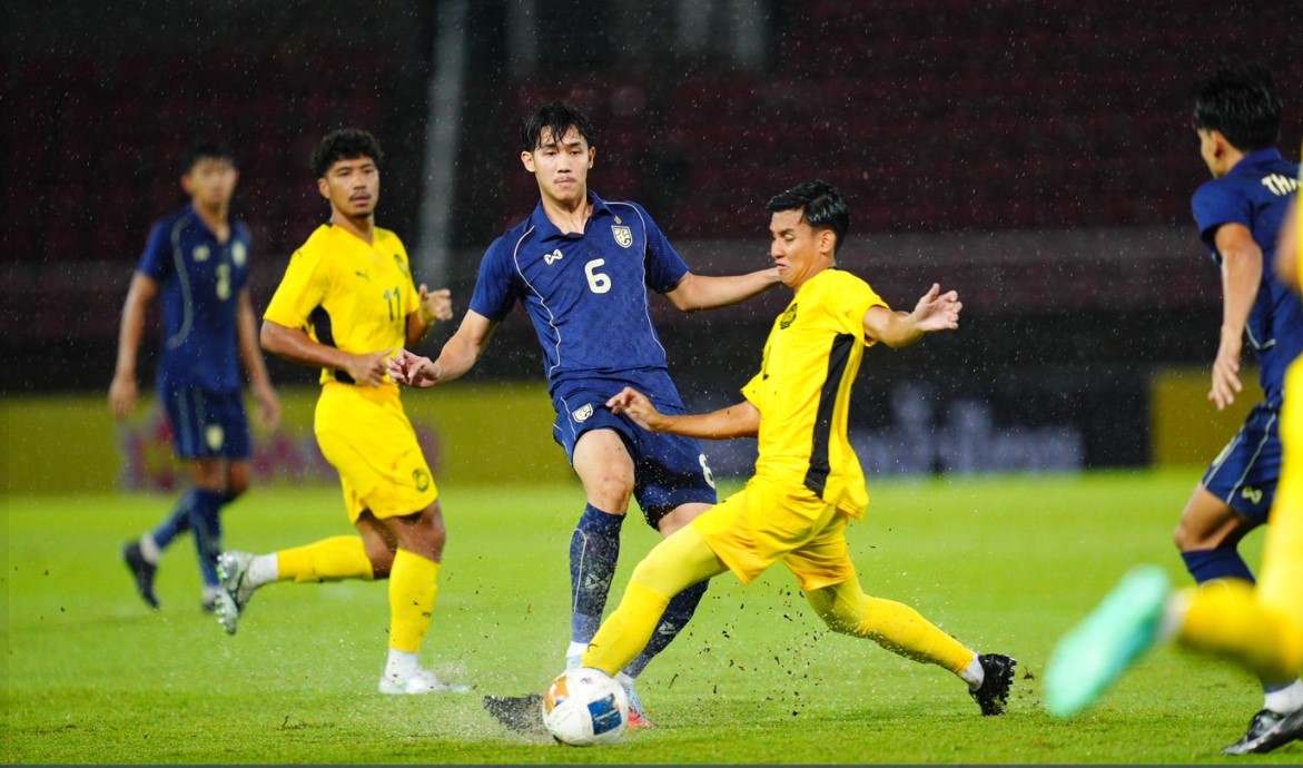 أشادت الصحف في جنوب شرق آسيا بمنتخبي فيتنام وتايلاند تحت 23 عامًا لكونهما جيدين للغاية، واضطرت إندونيسيا وماليزيا إلى دفع الثمن - الصورة 2. Báo Đông Nam Á ca ngợi U.23 Việt Nam cùng Thái Lan quá hay, Indonesia và Malaysia phải trả giá- Ảnh 2.