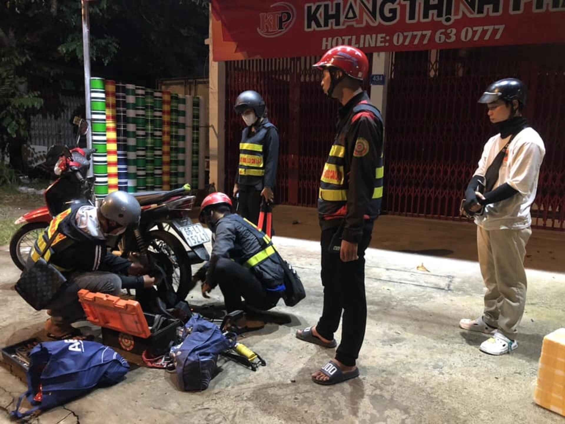 Sos Rong Rong ruổi mỗi đêm để giúp người