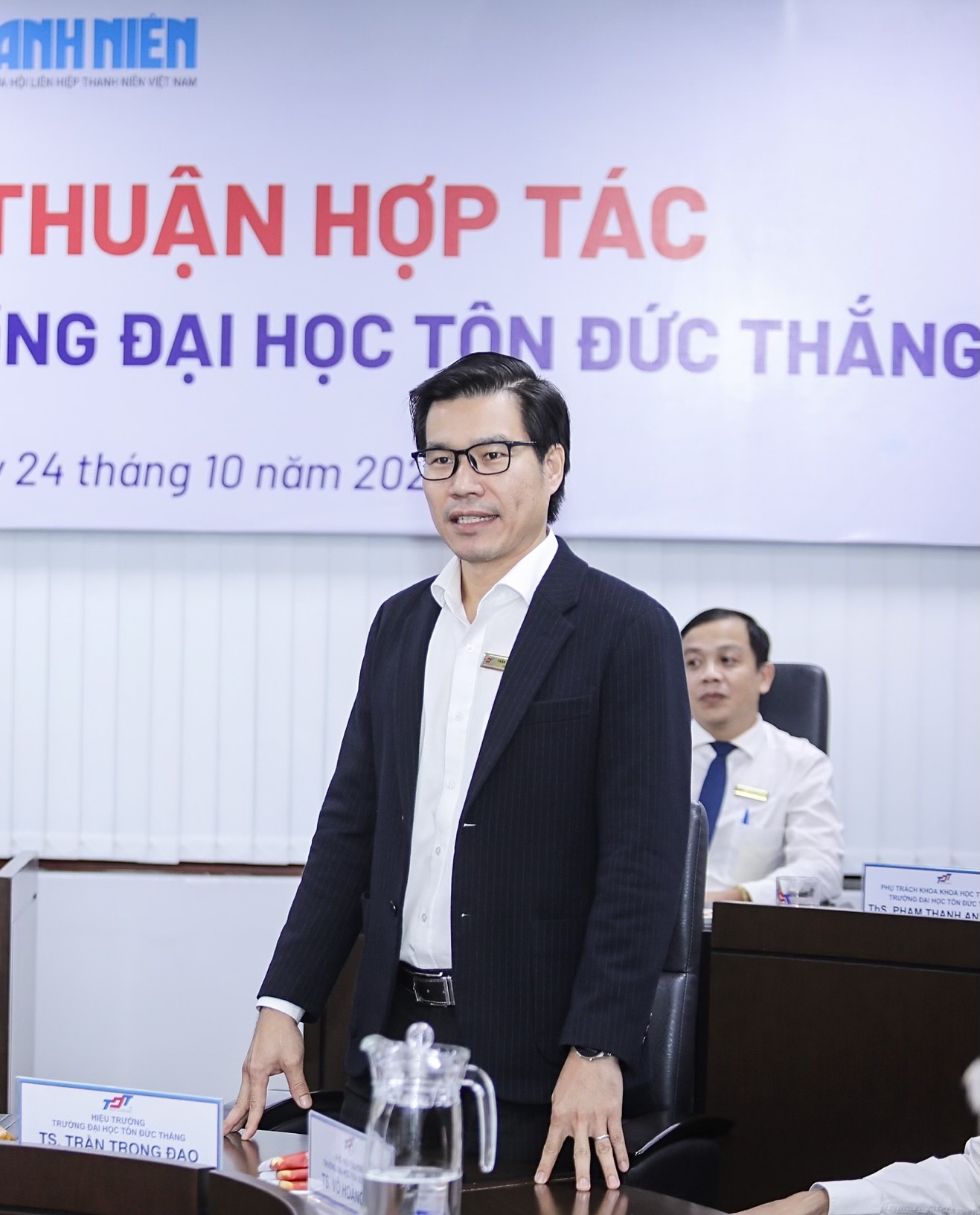 Vilka universitetsrektorer kandiderar till docent- och professorsposterna i år? - Foto 1. Những hiệu trưởng trường ĐH nào là ứng viên phó giáo sư, giáo sư năm nay?- Ảnh 1.