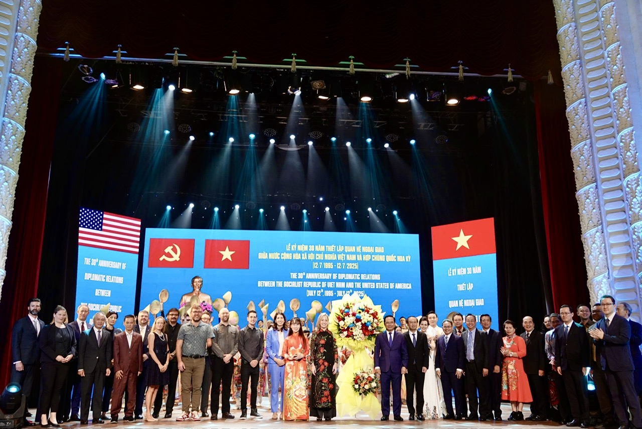 TP.HCM kỷ niệm 30 năm thiết lập quan hệ Việt Nam - Mỹ- Ảnh 1.