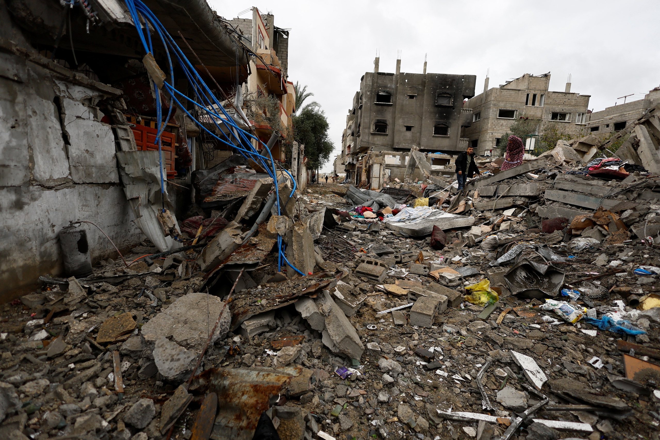 Israel tấn c&ocirc;ng Gaza, 11 người thiệt mạng - Ảnh 1.