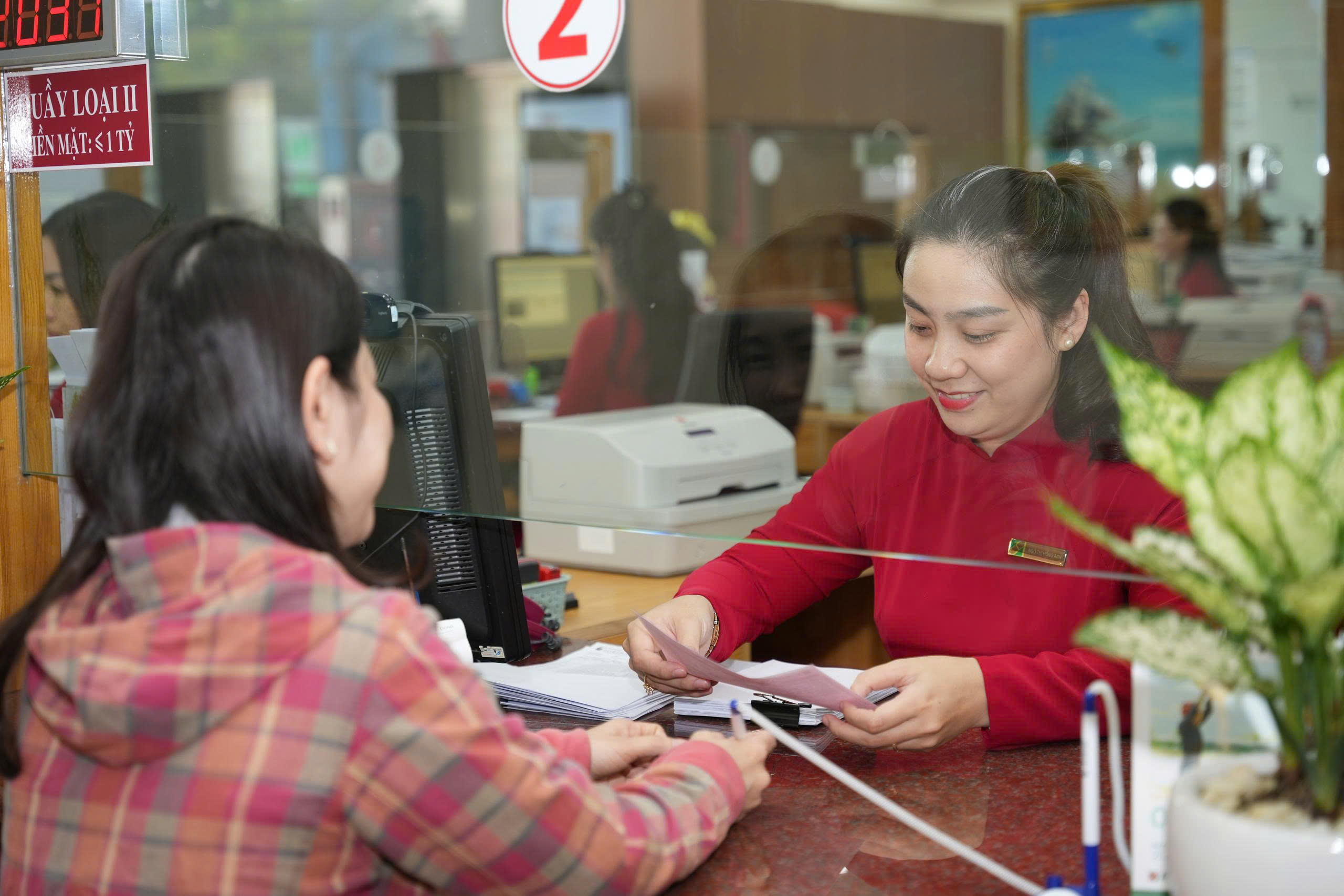 Nợ xấu Agribank thấp nhất trong 13 năm trở lại đây- Ảnh 1.