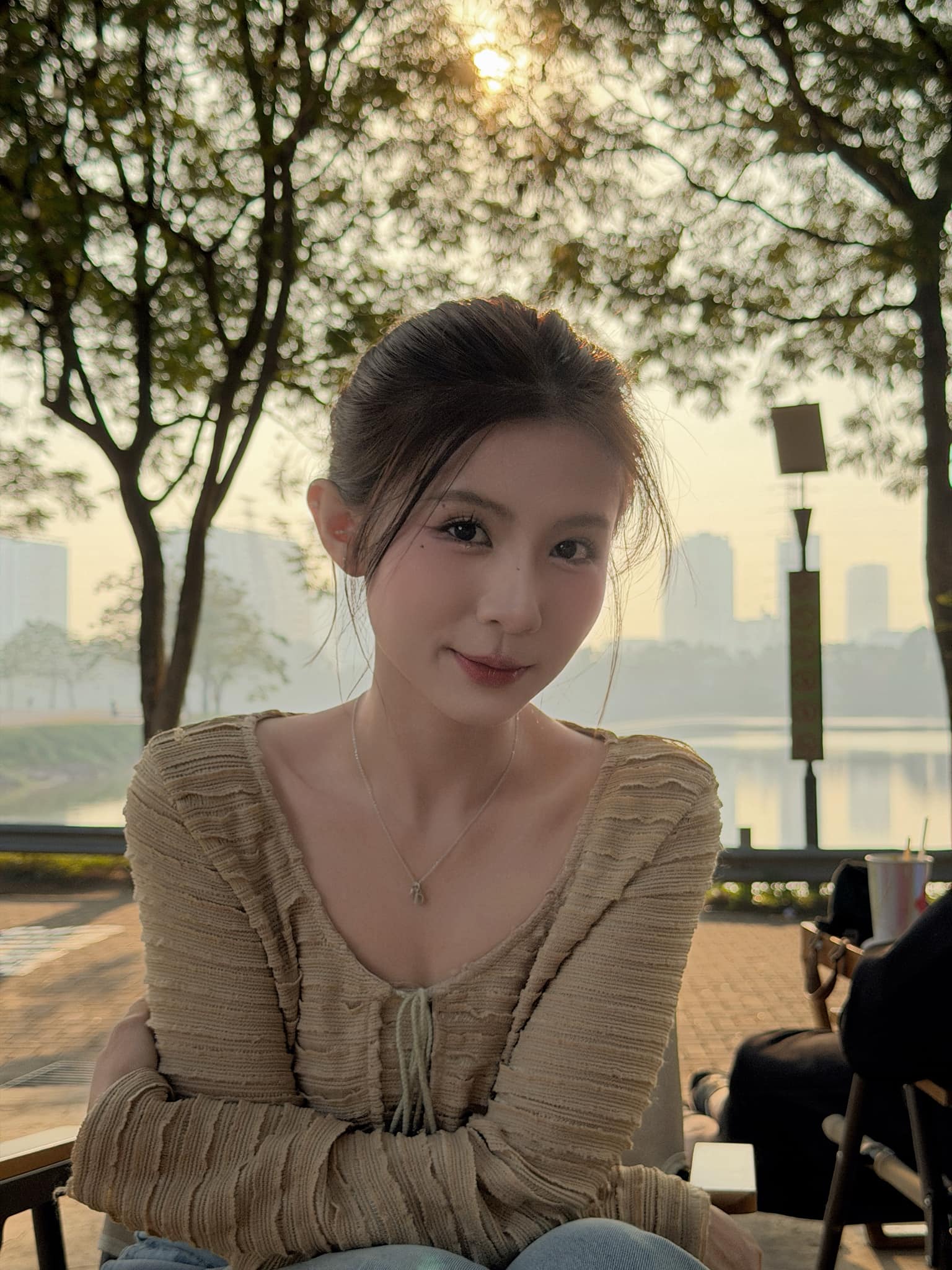 Diễn vi&ecirc;n Chang M&acirc;y đang g&acirc;y x&ocirc;n xao mạng x&atilde; hội l&agrave; ai? - Ảnh 7.