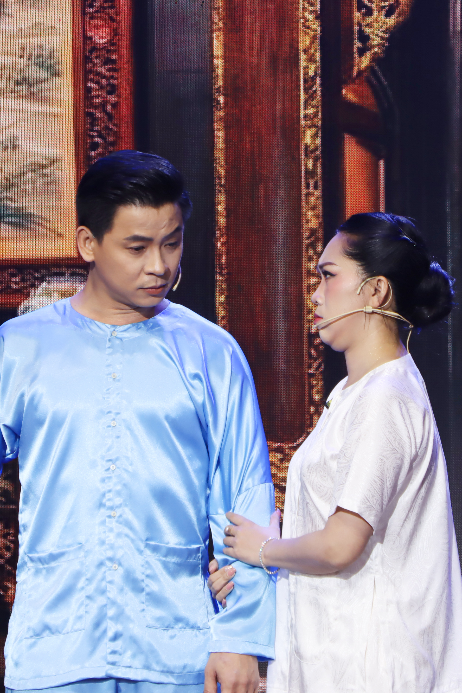 Hồng Phượng bật khóc khi nghe tiếng hát của cố nghệ sĩ Vũ Linh - Ảnh 7.