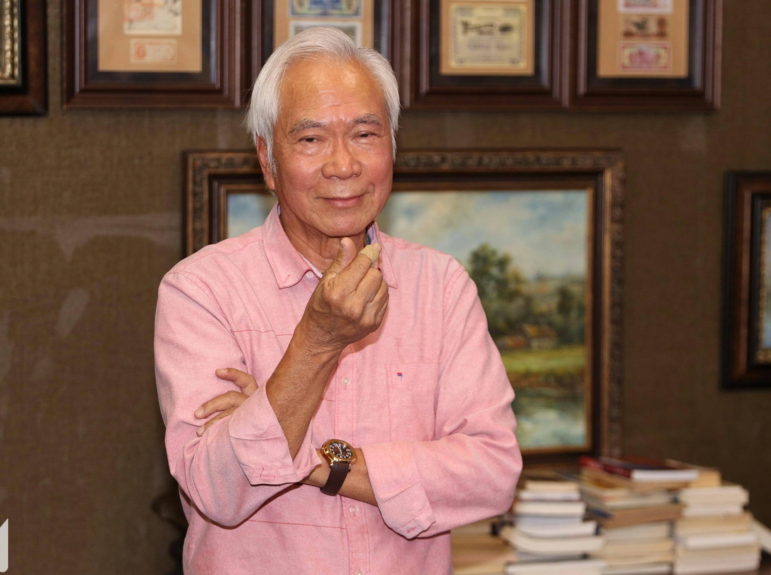 Lý Long Cơ trải lòng về cuộc sống hậu chia tay tình trẻ kém 37 tuổi  - Ảnh 1.