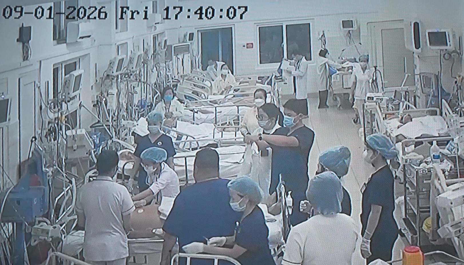 Tự mua thuốc trị hen phế quản, người đàn ông hôn mê nguy kịch- Ảnh 1. Tự mua thuốc trị hen phế quản, người đàn ông hôn mê nguy kịch- Ảnh 1.