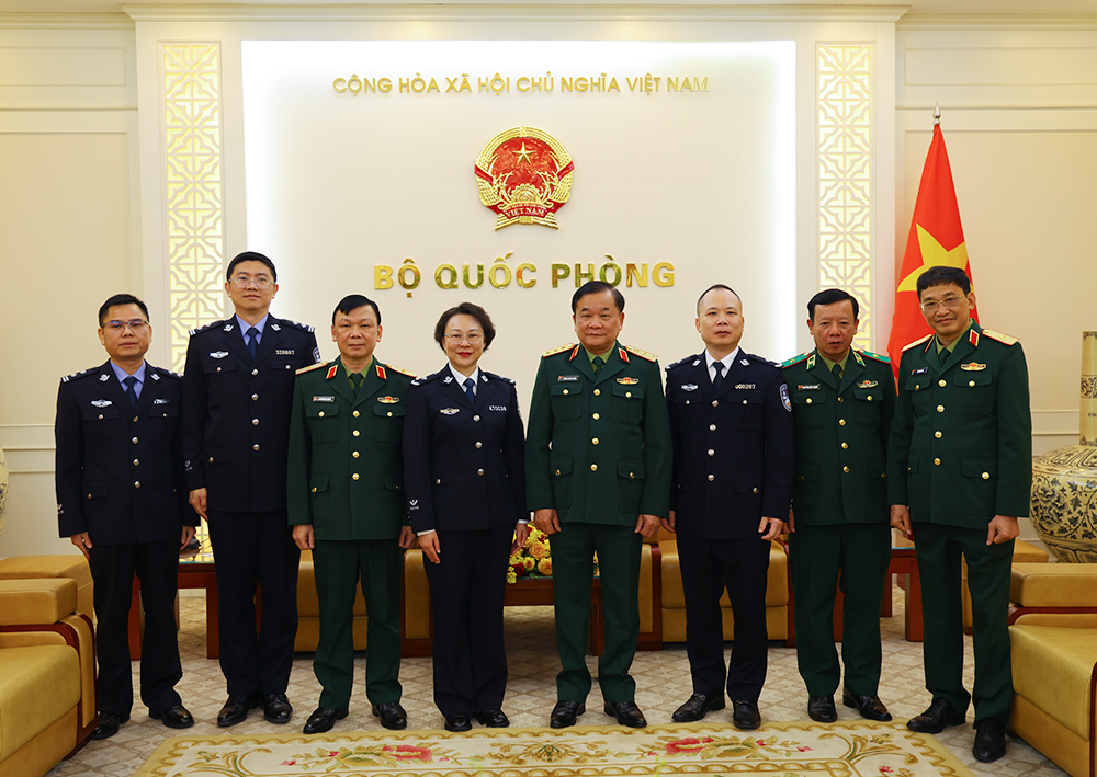 Thượng tướng Hoàng Xuân Chiến tiếp Tham tán Cảnh vụ Trung Quốc- Ảnh 2.