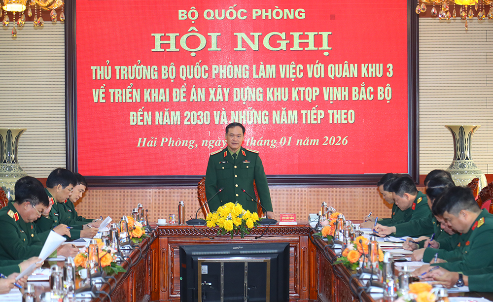 Xây dựng Khu KT-QP vịnh Bắc bộ gắn với bảo vệ Tổ quốc trong tình hình mới - Ảnh 1.