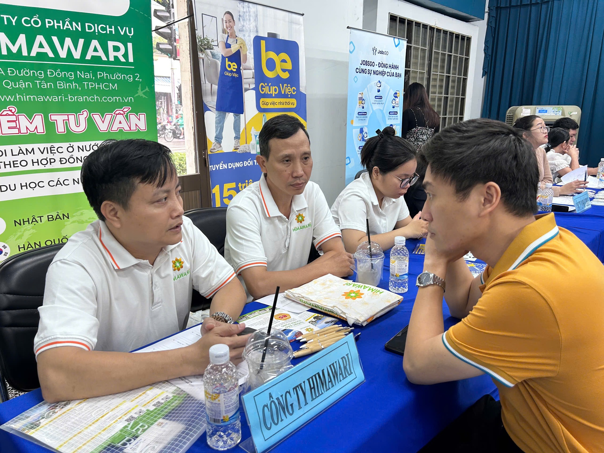 H&agrave;ng ng&agrave;n việc l&agrave;m cần t&igrave;m ứng vi&ecirc;n, mức lương l&ecirc;n đến 45 triệu đồng/th&aacute;ng- Ảnh 2.