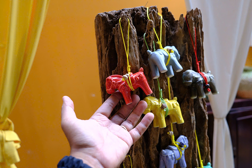 Người trẻ 'săn' ký ức đón Tết Bính Ngọ - Ảnh 4.