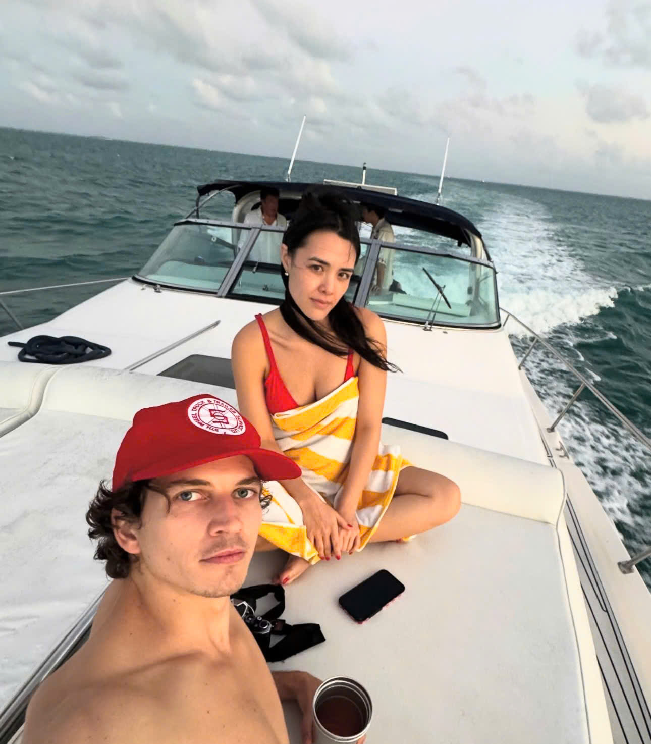 Con gái cả của Chung Lệ Đề bị chê kém sắc, thua xa hai em gái - Ảnh 2.