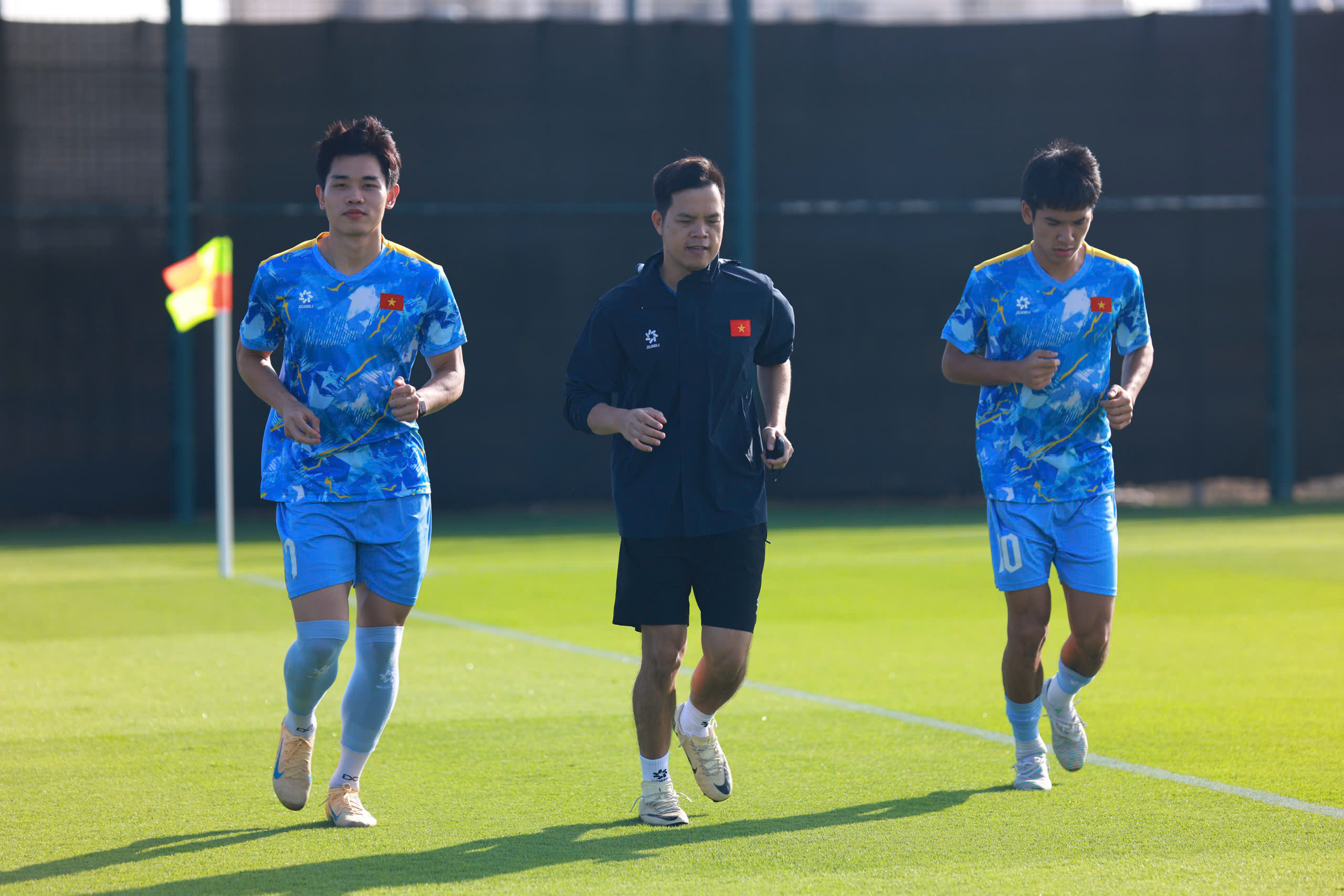 HLV Kim nói lời gan ruột: ‘3 trận thắng là bất ngờ nhưng chưa phải đích đến của U.23 Việt Nam’- Ảnh 2.