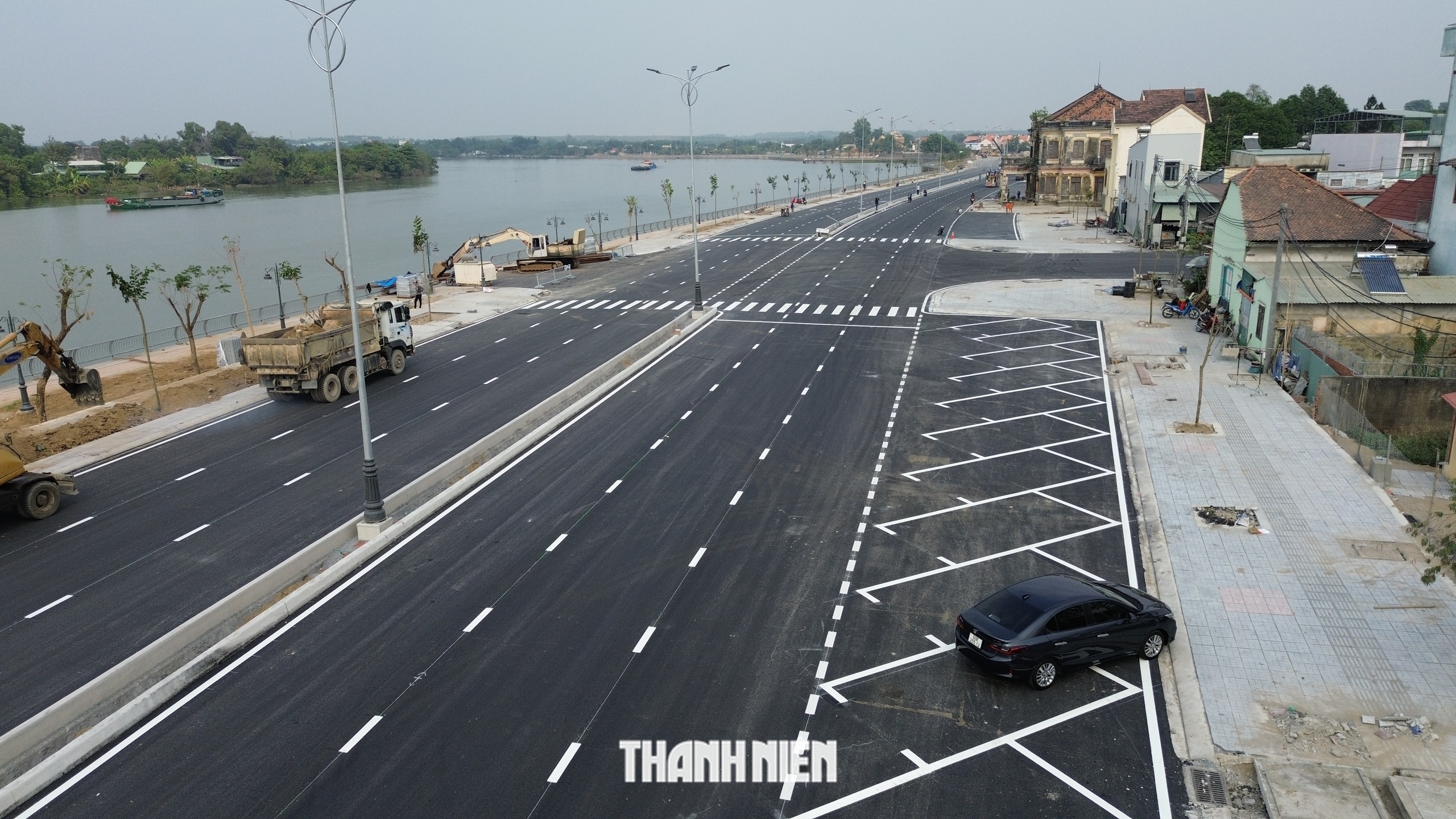 Đường ven sông Đồng Nai thông xe kỹ thuật, biệt thự 100 tuổi còn nguyên- Ảnh 7. Đường ven sông Đồng Nai thông xe kỹ thuật, biệt thự 100 tuổi còn nguyên- Ảnh 7.