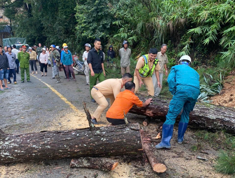 CSGT Lâm Đồng: Kéo giảm người chết do TNGT là 'chỉ tiêu hạnh phúc' - Ảnh 5.