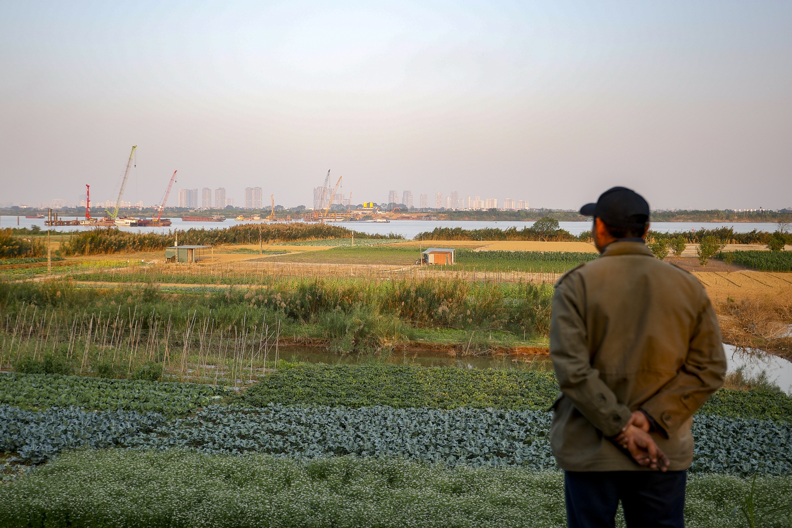 Dấu ấn hạ tầng thủ đô qua 7 dự án cầu vượt sông Hồng - Ảnh 2.